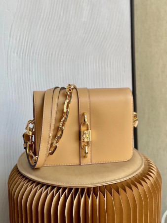 RENDEZ-VOUS M57745