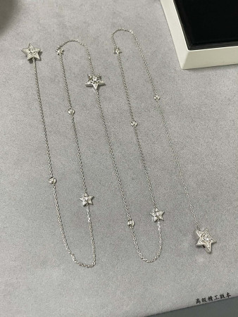 Ch*el star sweater necklace