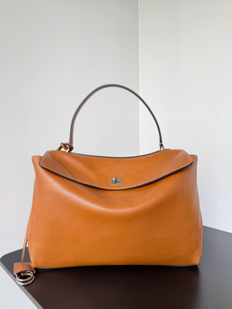 Ba*len*cia*ga rodeo large 39.8x29.9x12.9cm