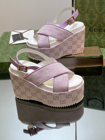ua G*u*i women's gg platform sandal