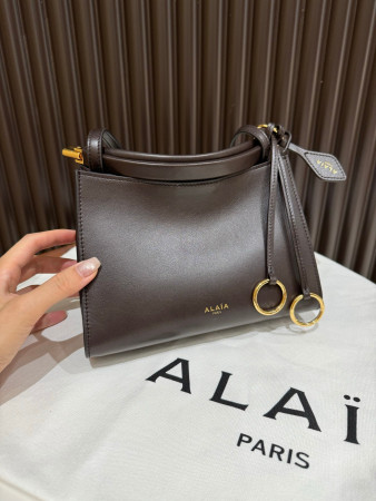 ALAÏA LE CLICK SMALL SQUARE BAG 20x15x9cm