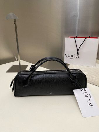 ALAÏA LE TECKEL CLUTCH SMALL BAG 27x9x8cm