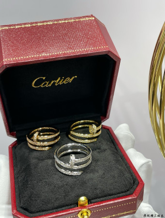 ca*t*er three-ring full Di*m*nd nail ring
