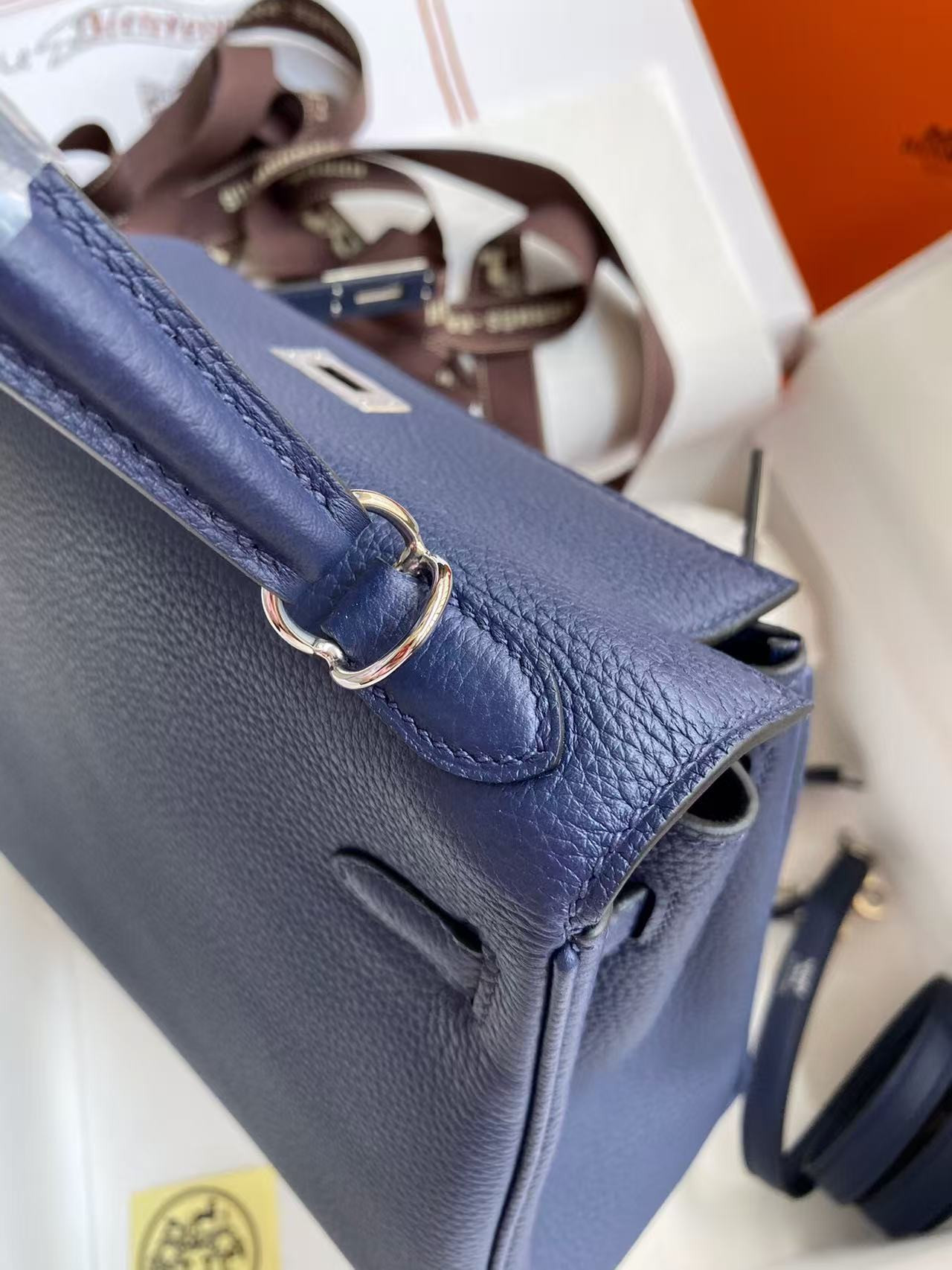 HERMÈS Kelly Silver-tone Hardware 25 28