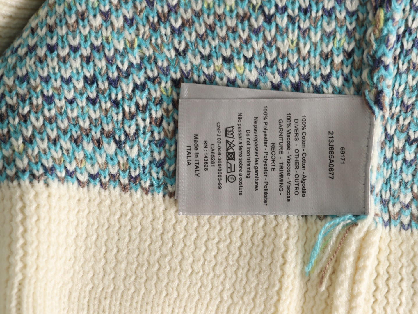 D*or 25ss sweaters