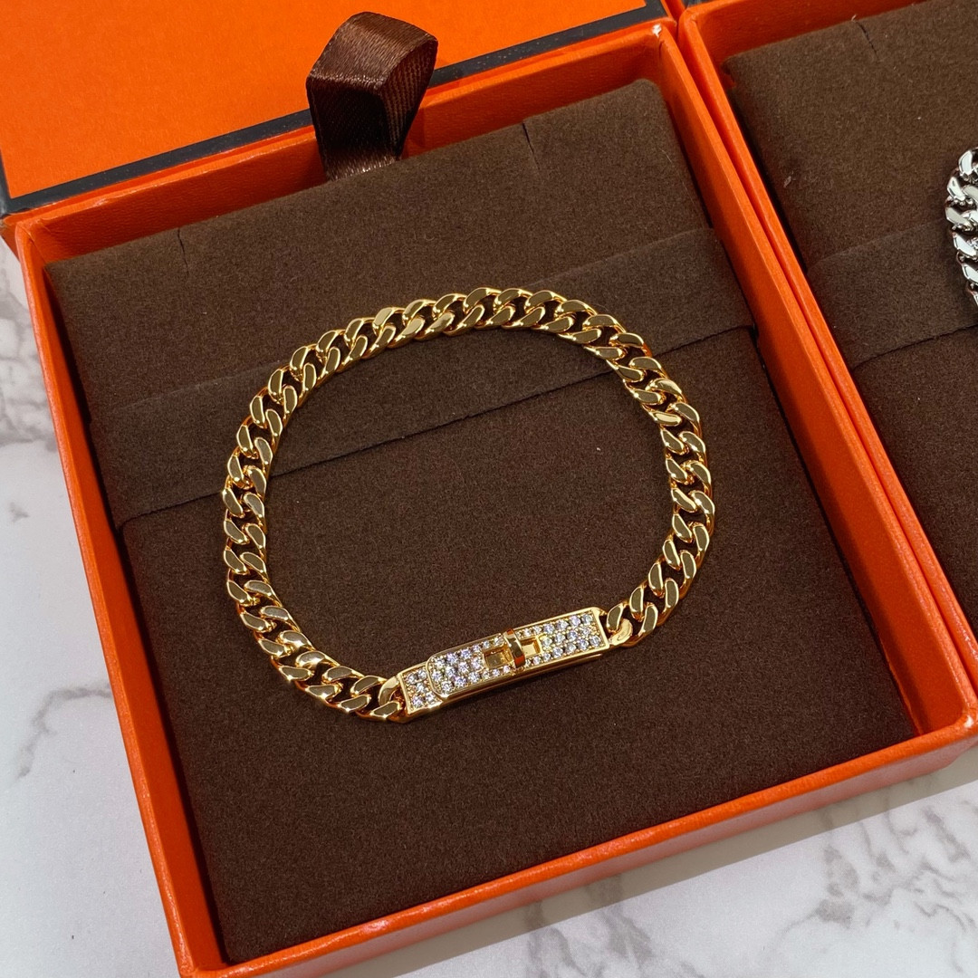 H**mes button bracelet