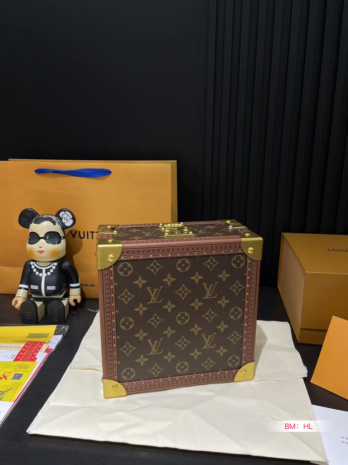 LV M13513 Jewelry Box blackish white 9.4 x 4.9 x 9.4 inches