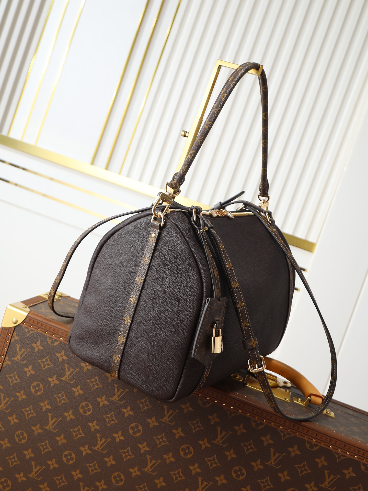 LV Express MM M26397 36x24x18.5cm