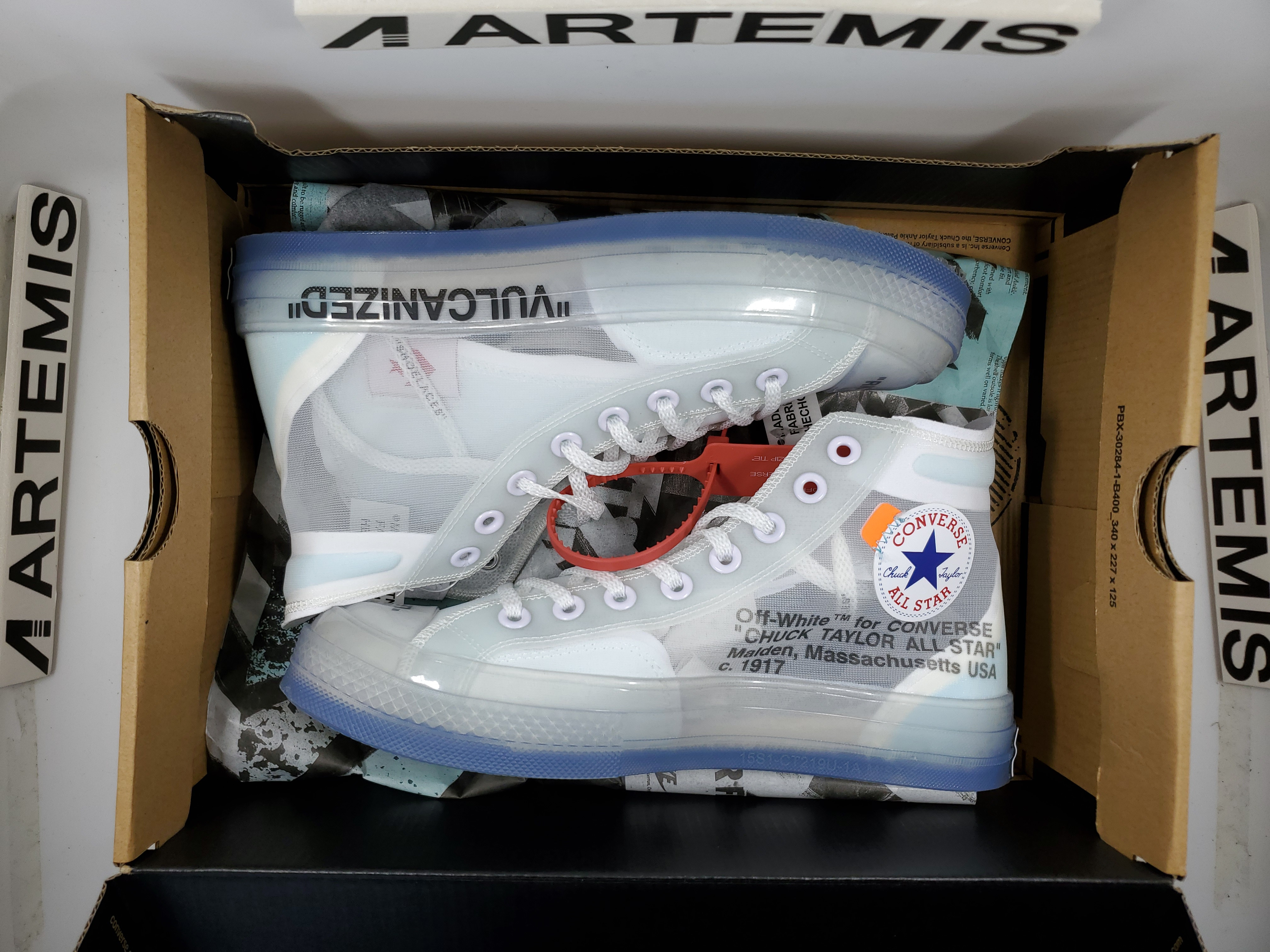 Converse Chuck Taylor All-Star Hi Off-White