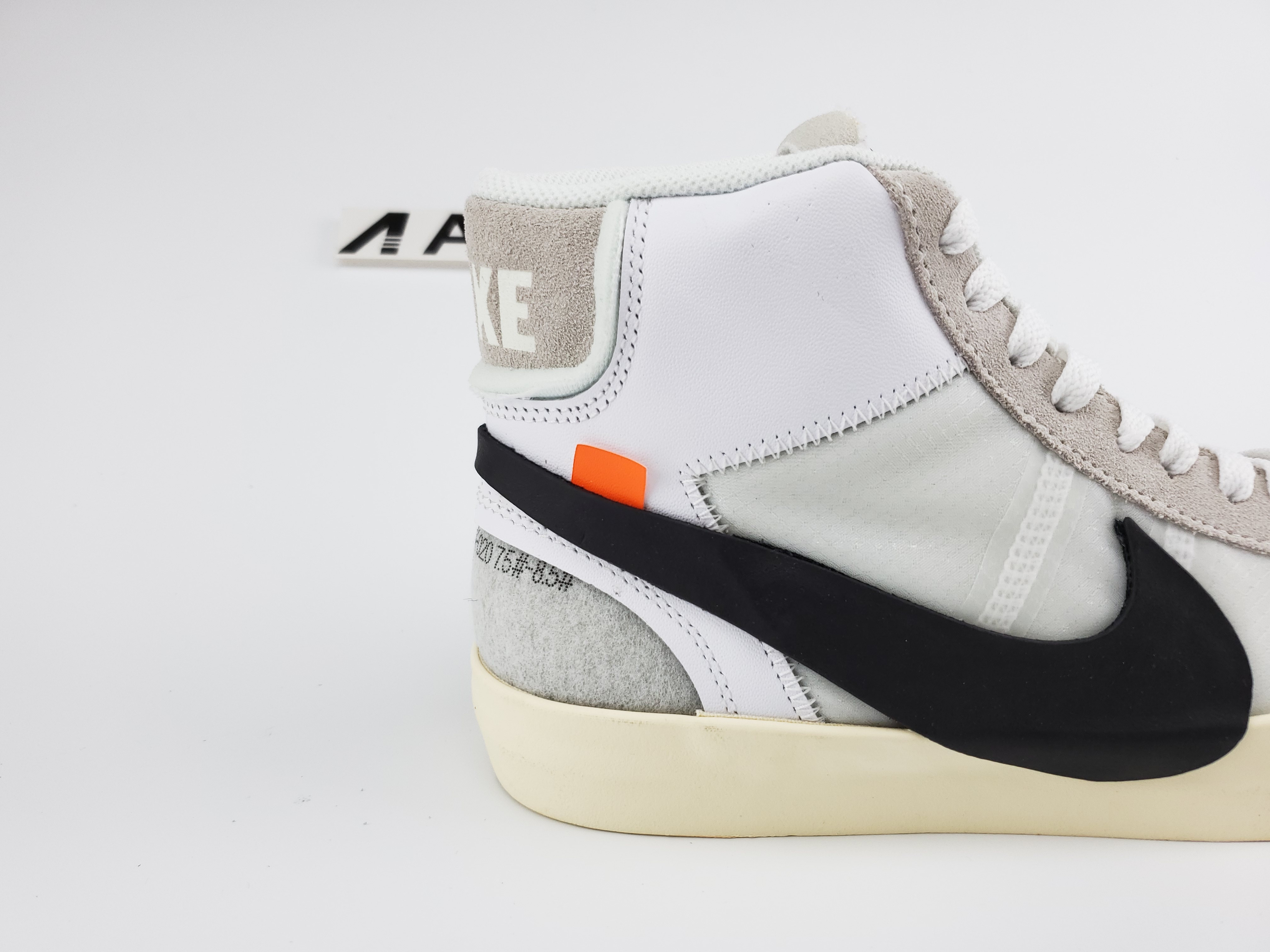 Nike Blazer Mid Off-White
