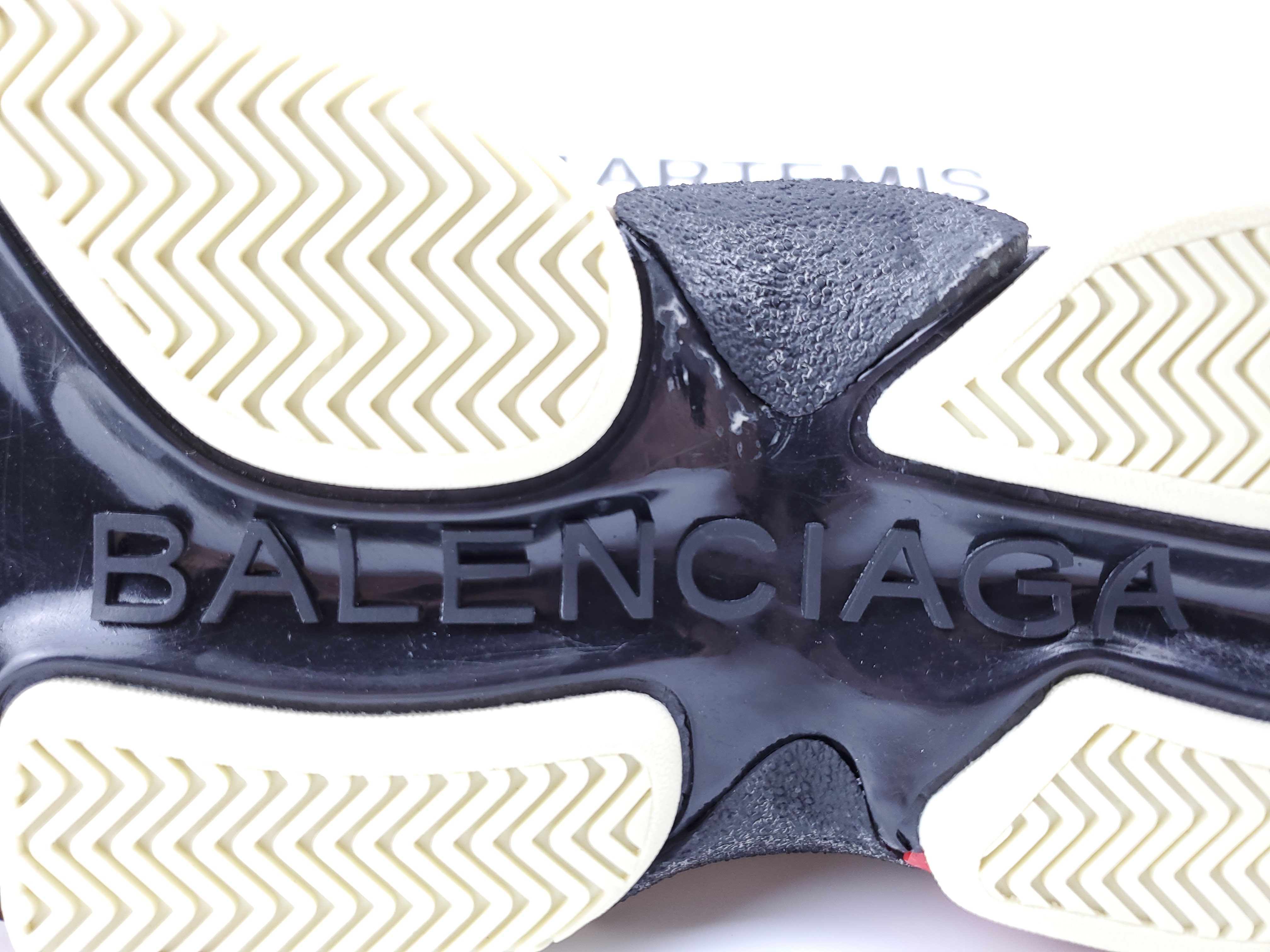 Balenciga Triple S Black White Red (2018 Reissue)