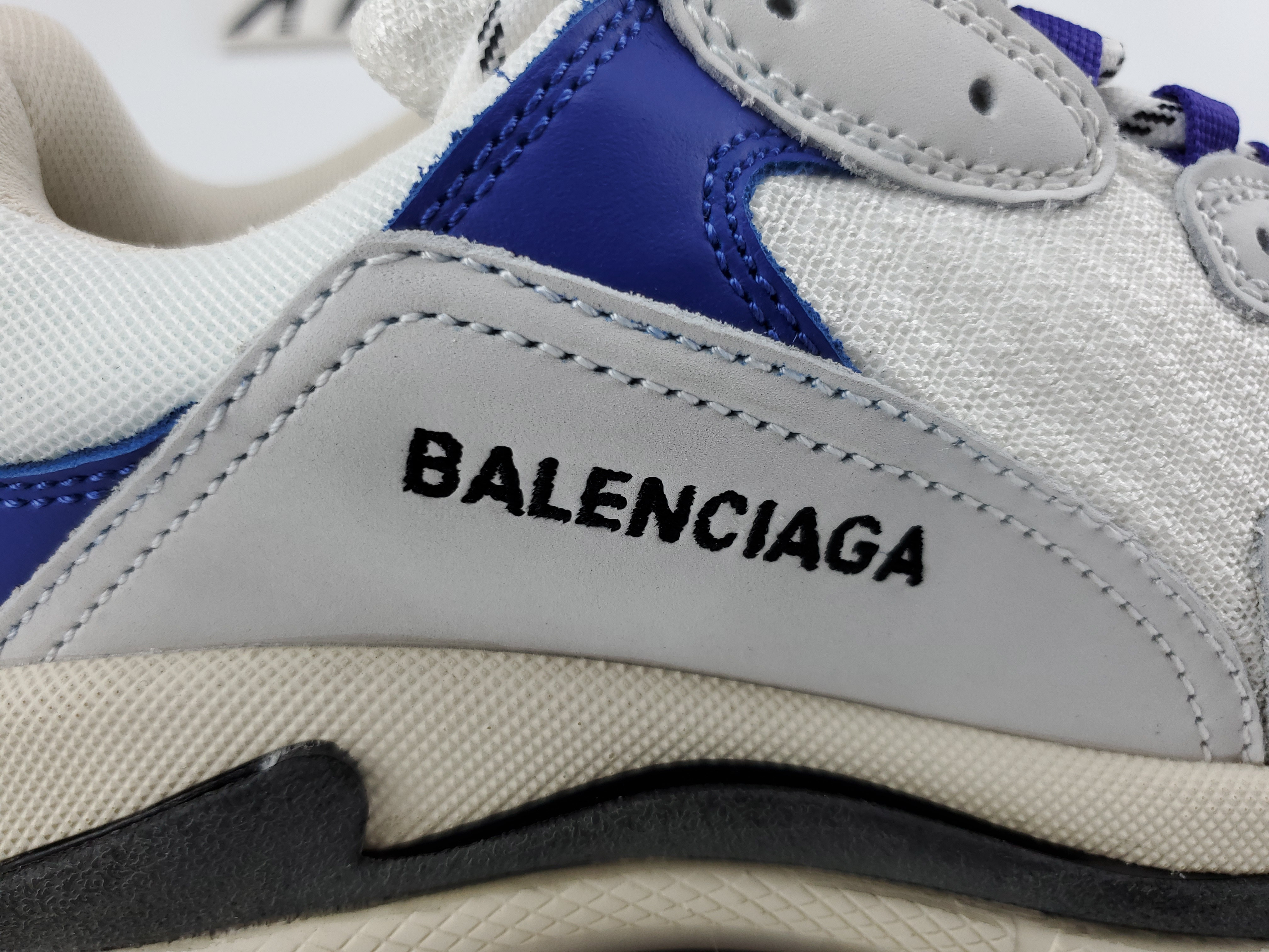 Balenciga Triple S Blanc/Bleu-Violet