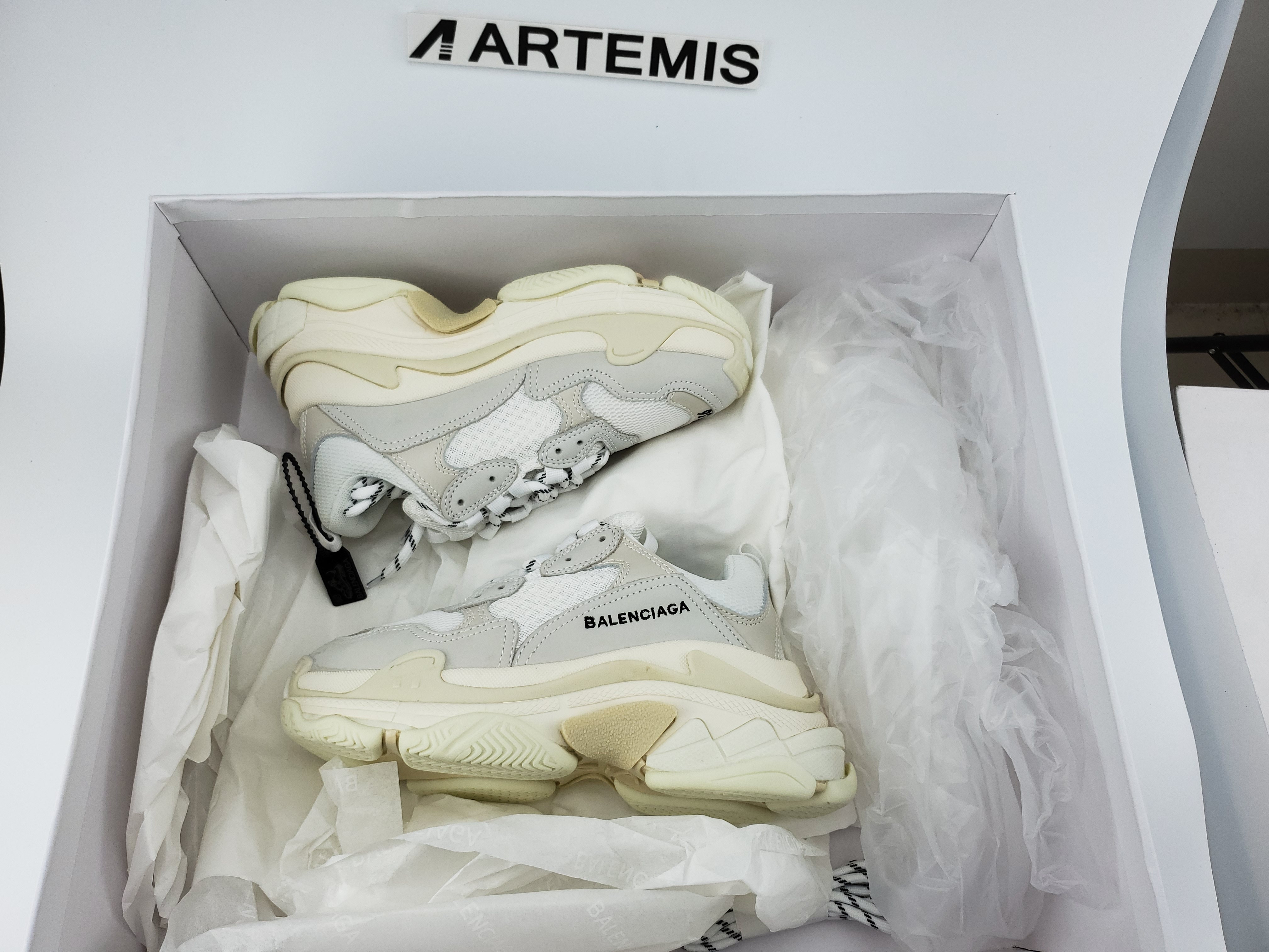 Balenciga Triple S White (2018 Reissue)