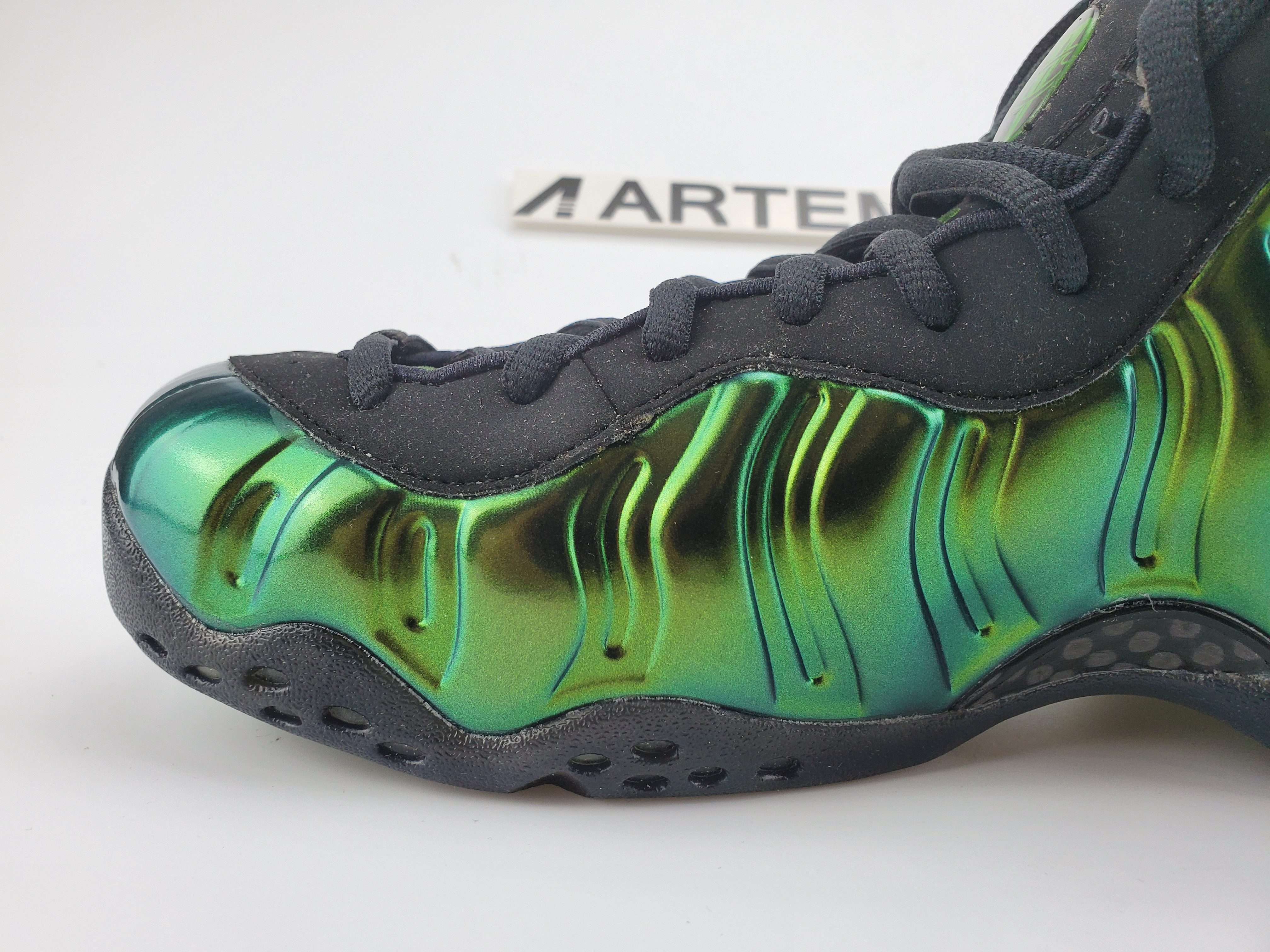 Nike Air Foamposite One "Metallic Green"