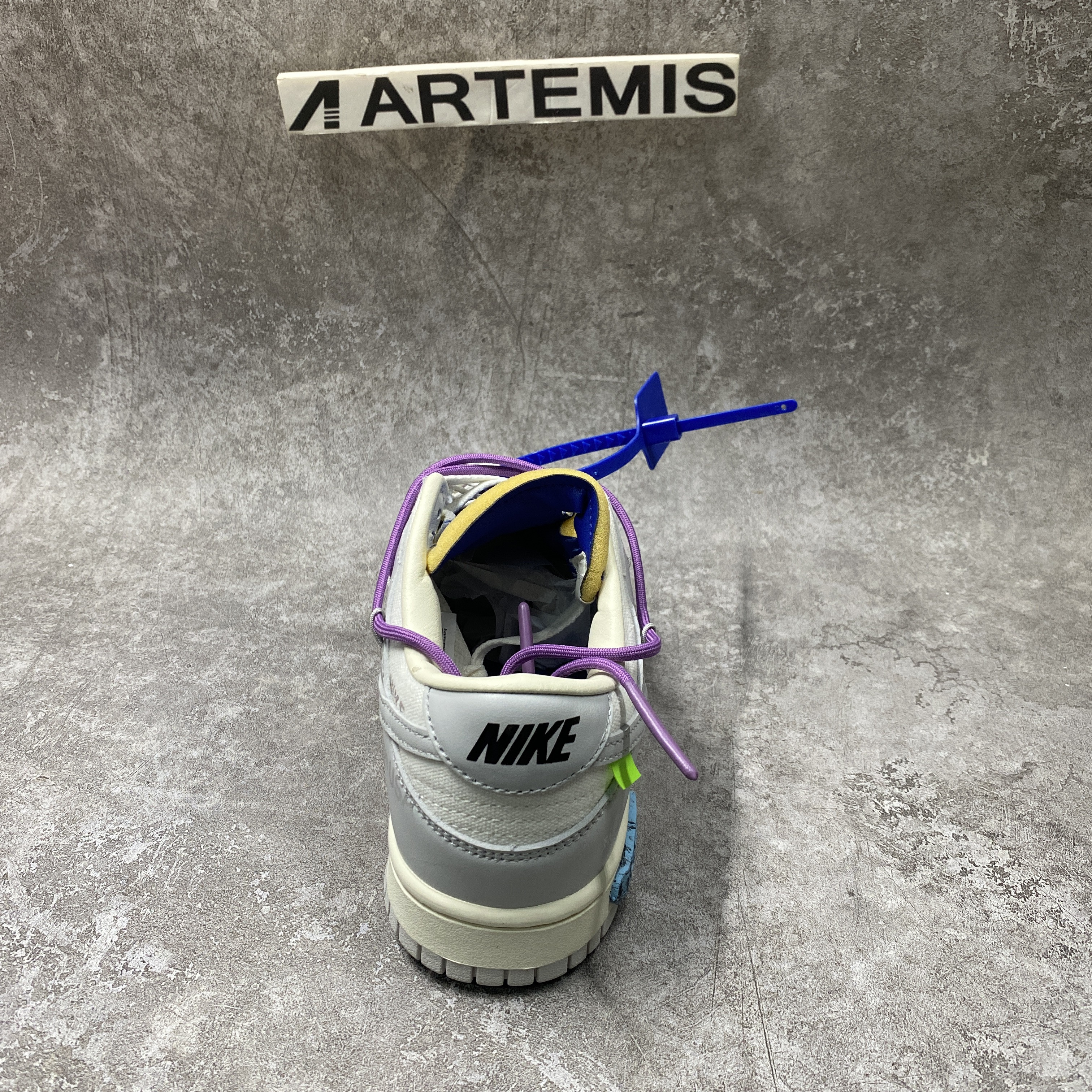 Nike Dunk Low Off-White Lot 48