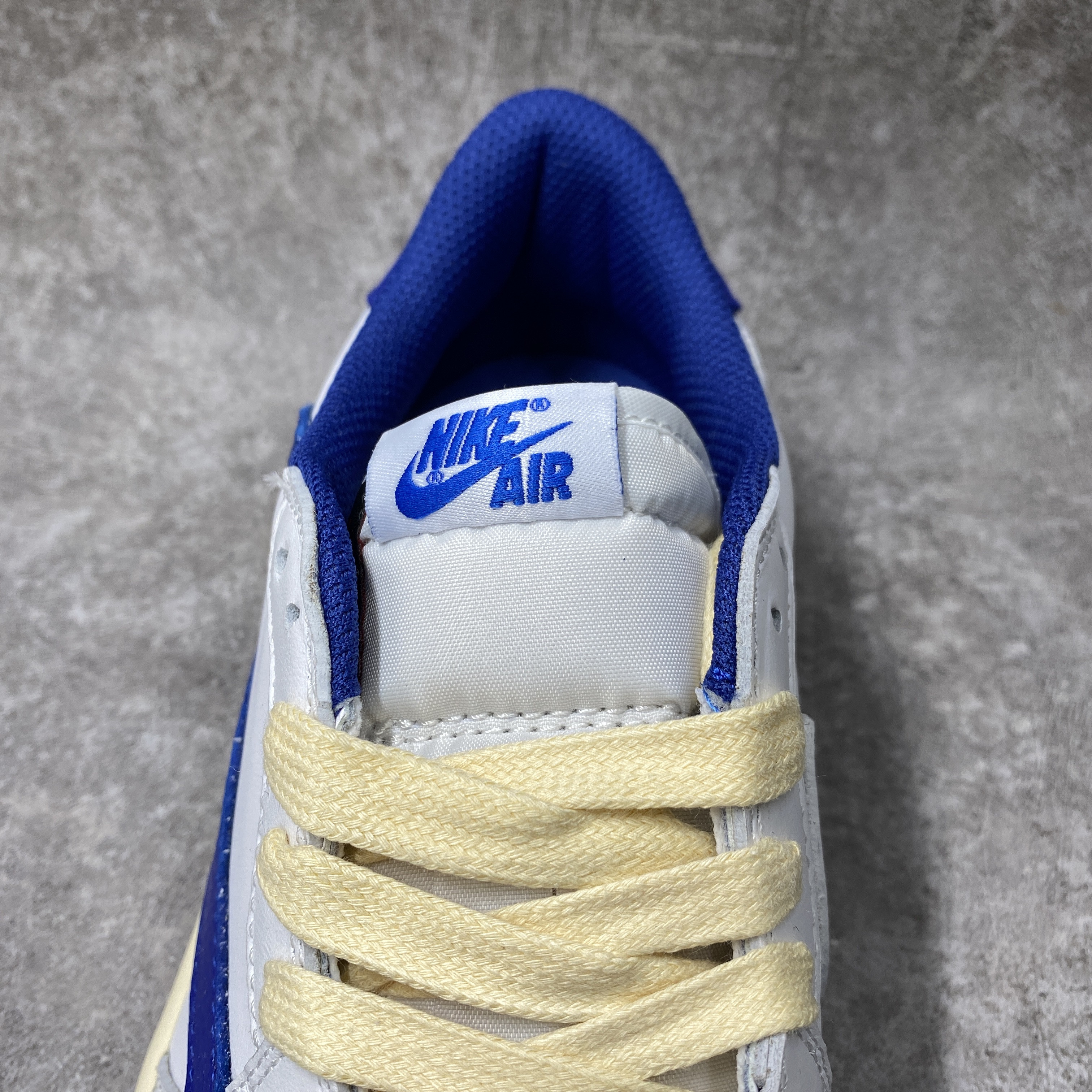 Travis Scott x Air Jordan 1 Low White Blue