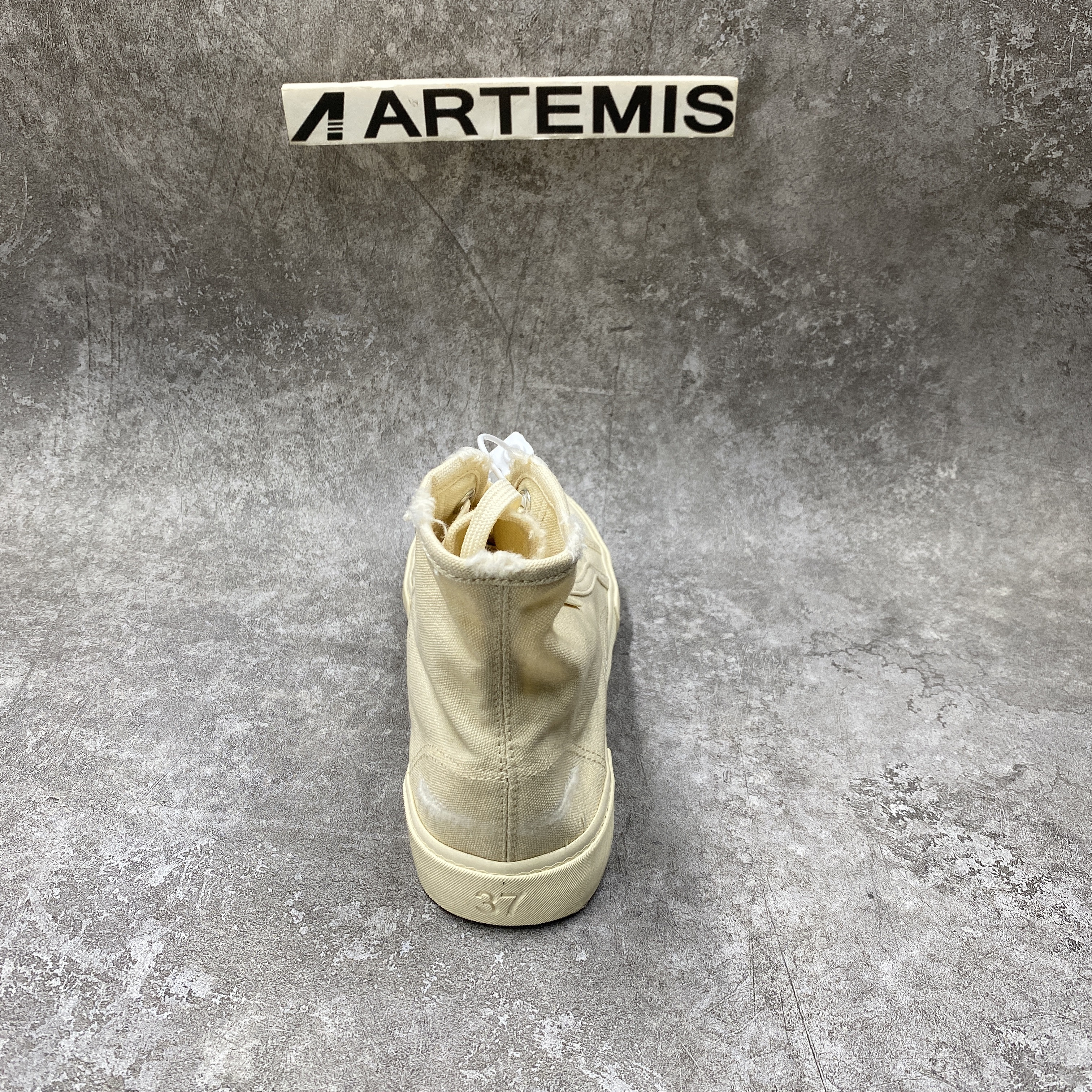 PARIS HIGH TOP SNEAKER IN WHITE