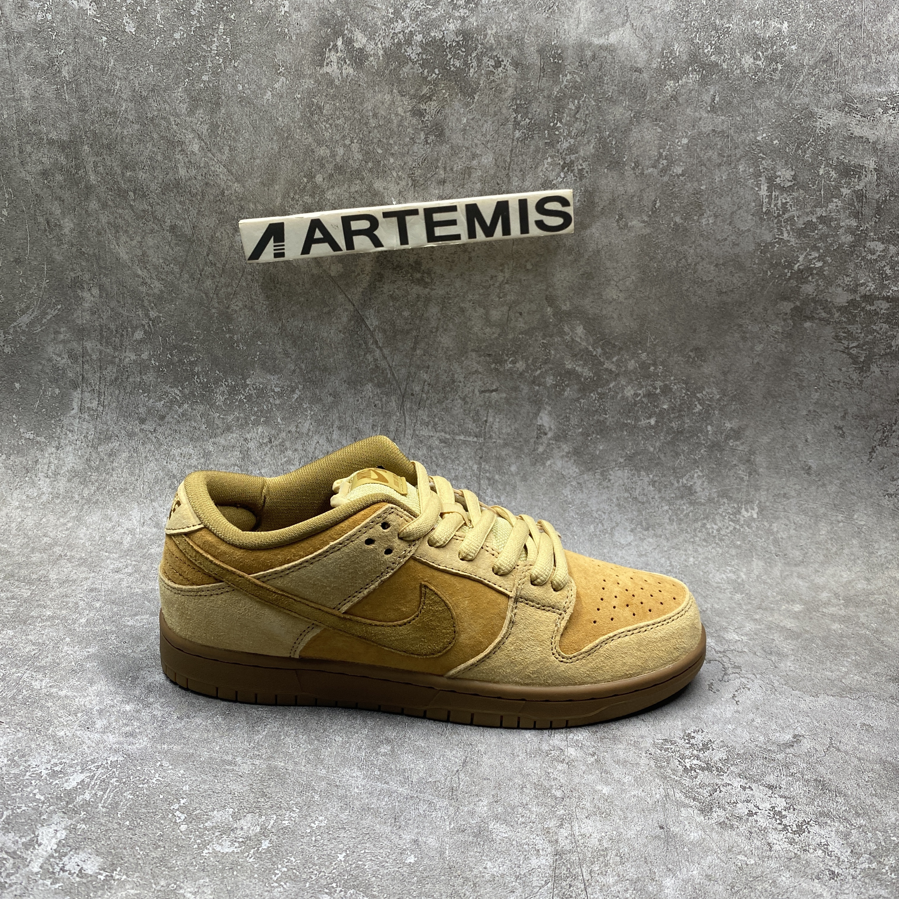 Nike SB Dunk Low Reese Forbes Wheat