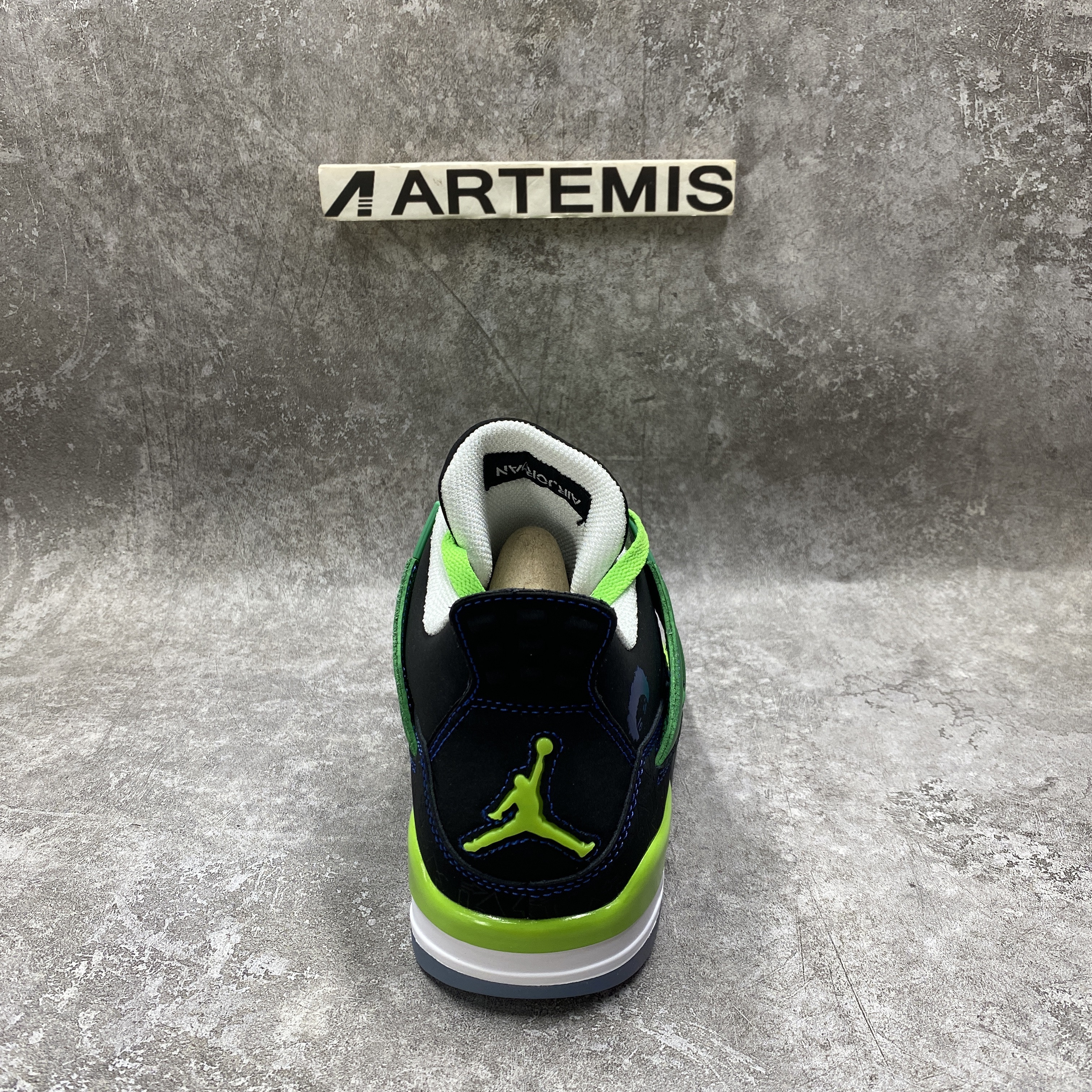 Air Jordan 4 Retro Doernbecher