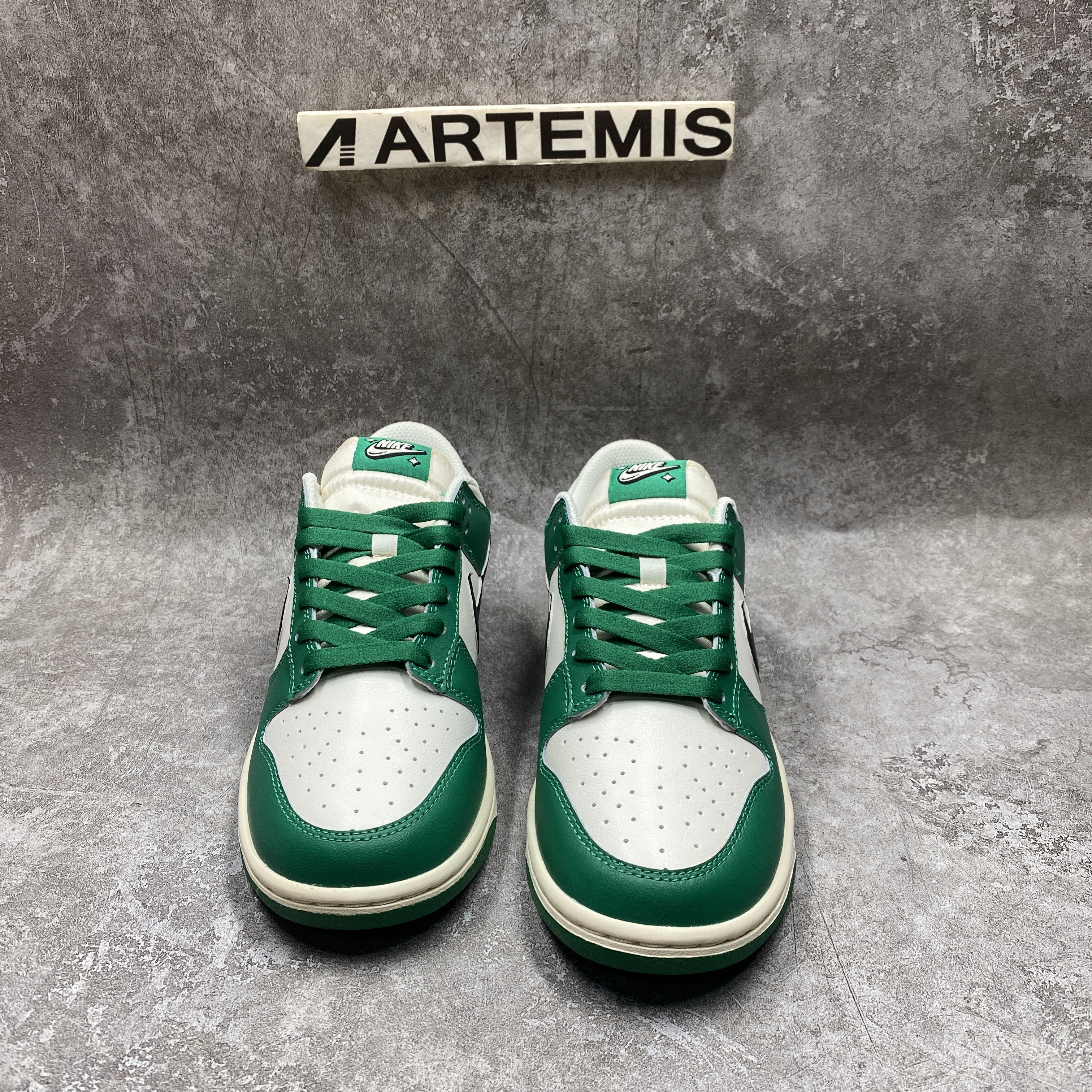 Nike Dunk Low SE “Lottery”
