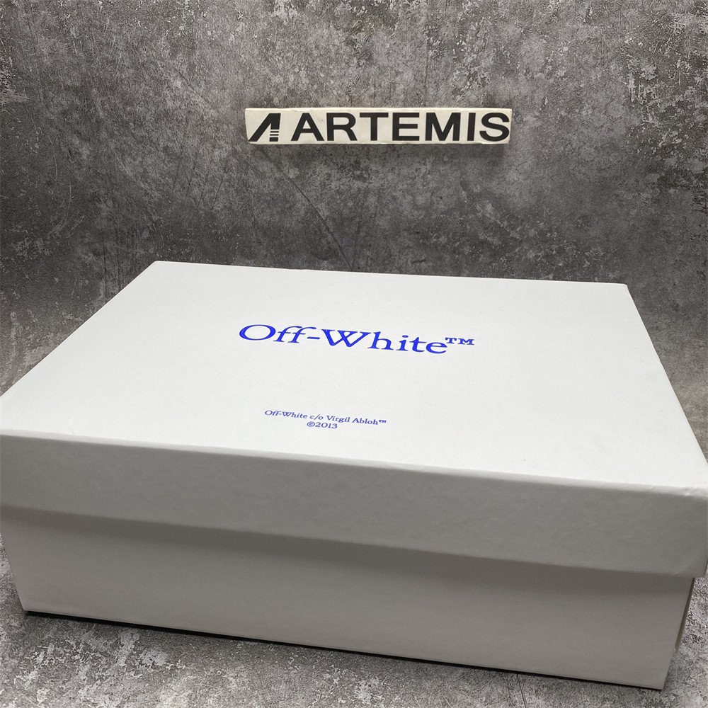 OFF-WHITE ODSY-1000 BLACK GREEN