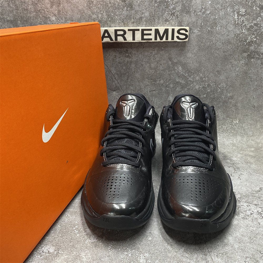 UA Nike Kobe 5 Blackout