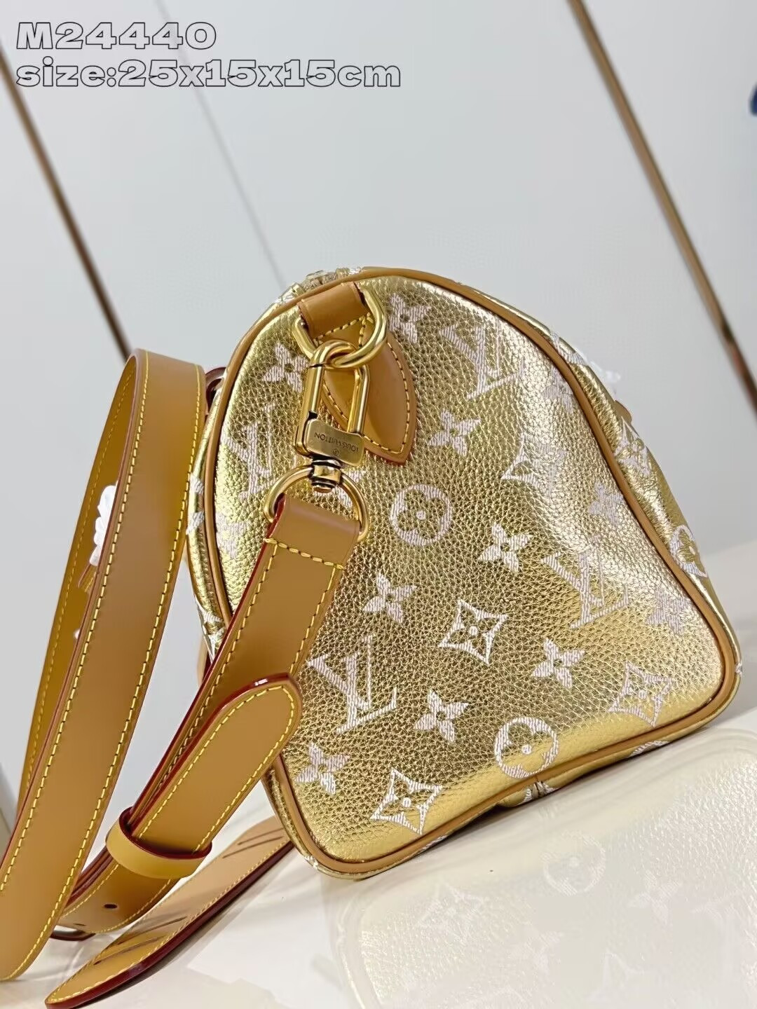 LV Speedy P9 Bandoulière 25 M24440