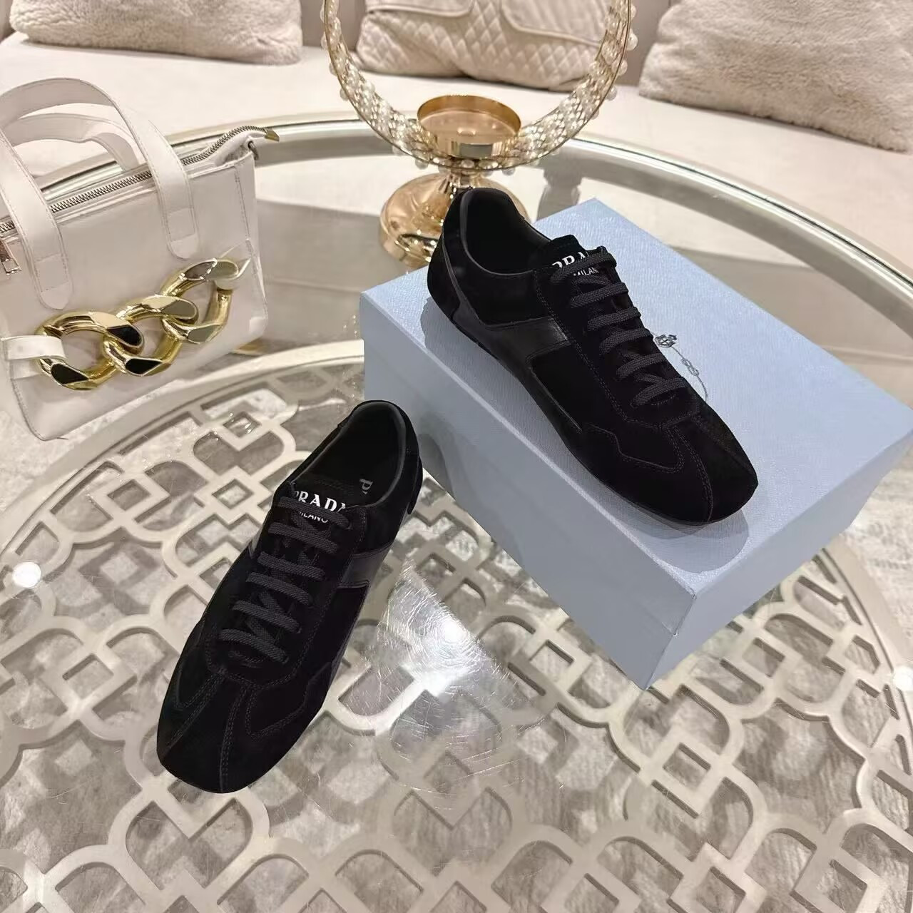 ua Pra*a sneakers