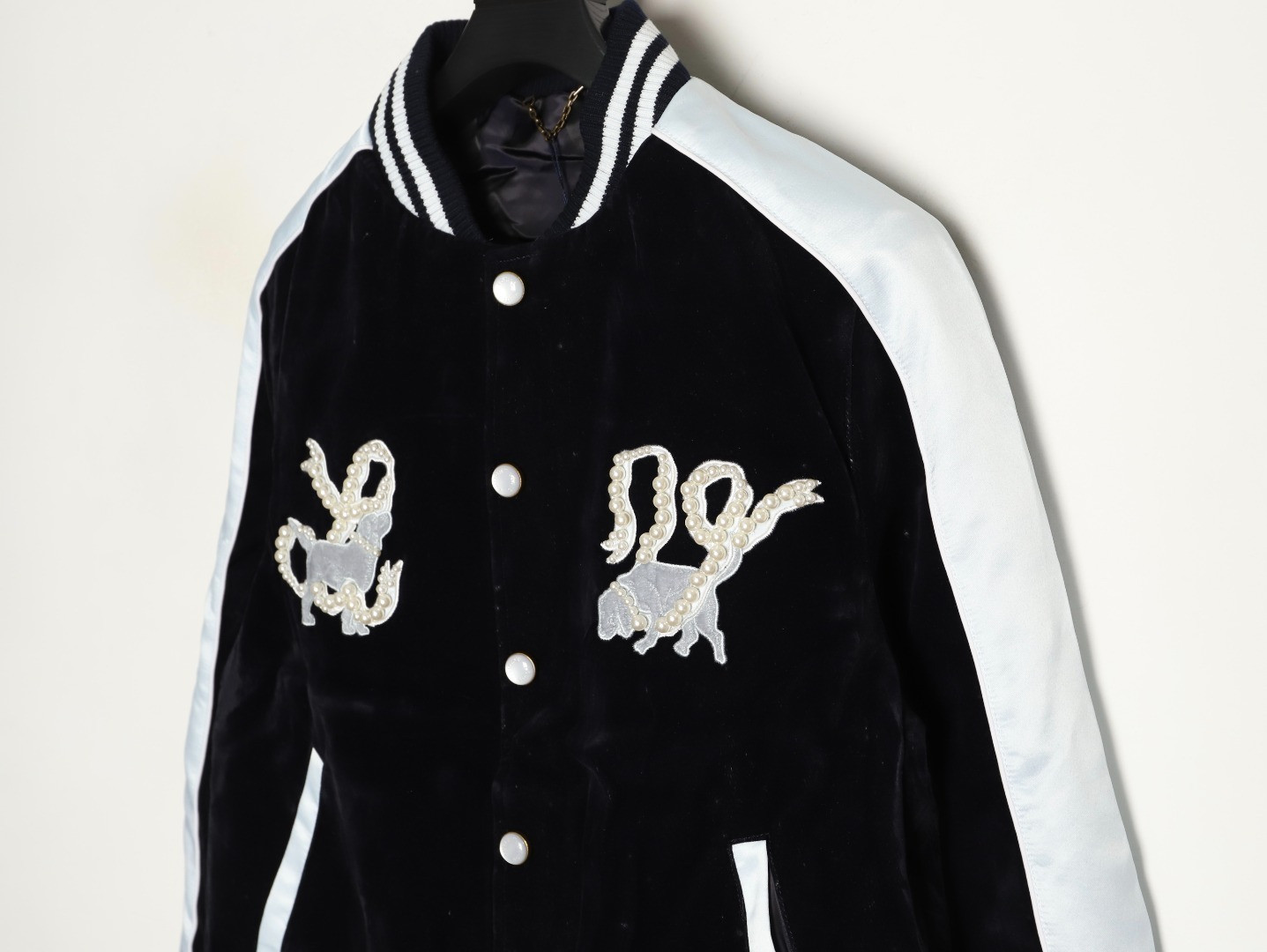 l0*is V*t0n lv 25fw jacket