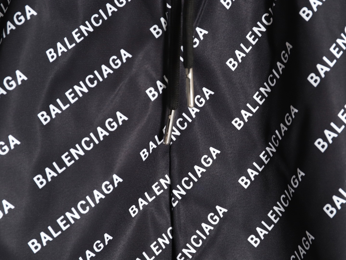 Ba*len*cia*ga 25ss shorts