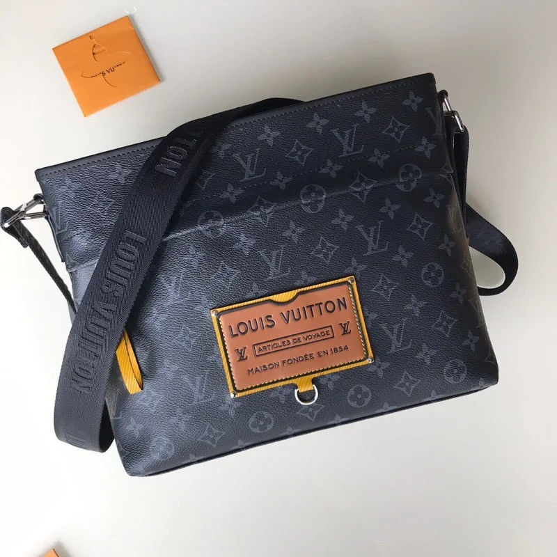 LV BESACE ZIPPEE M45214
