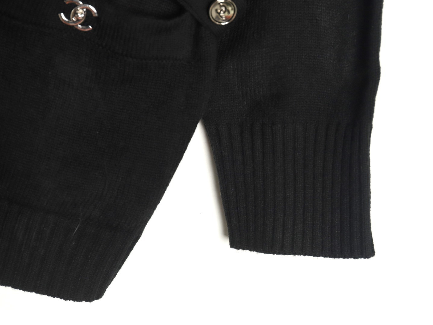 Ch*el knitting cardigan