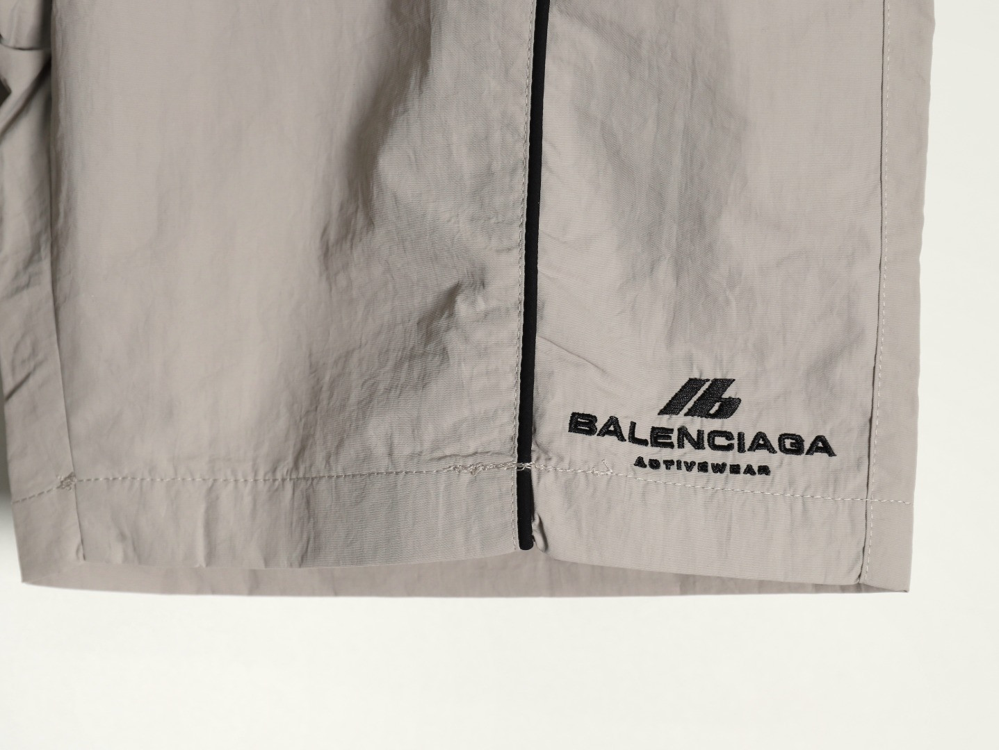 Ba*len*cia*ga shorts