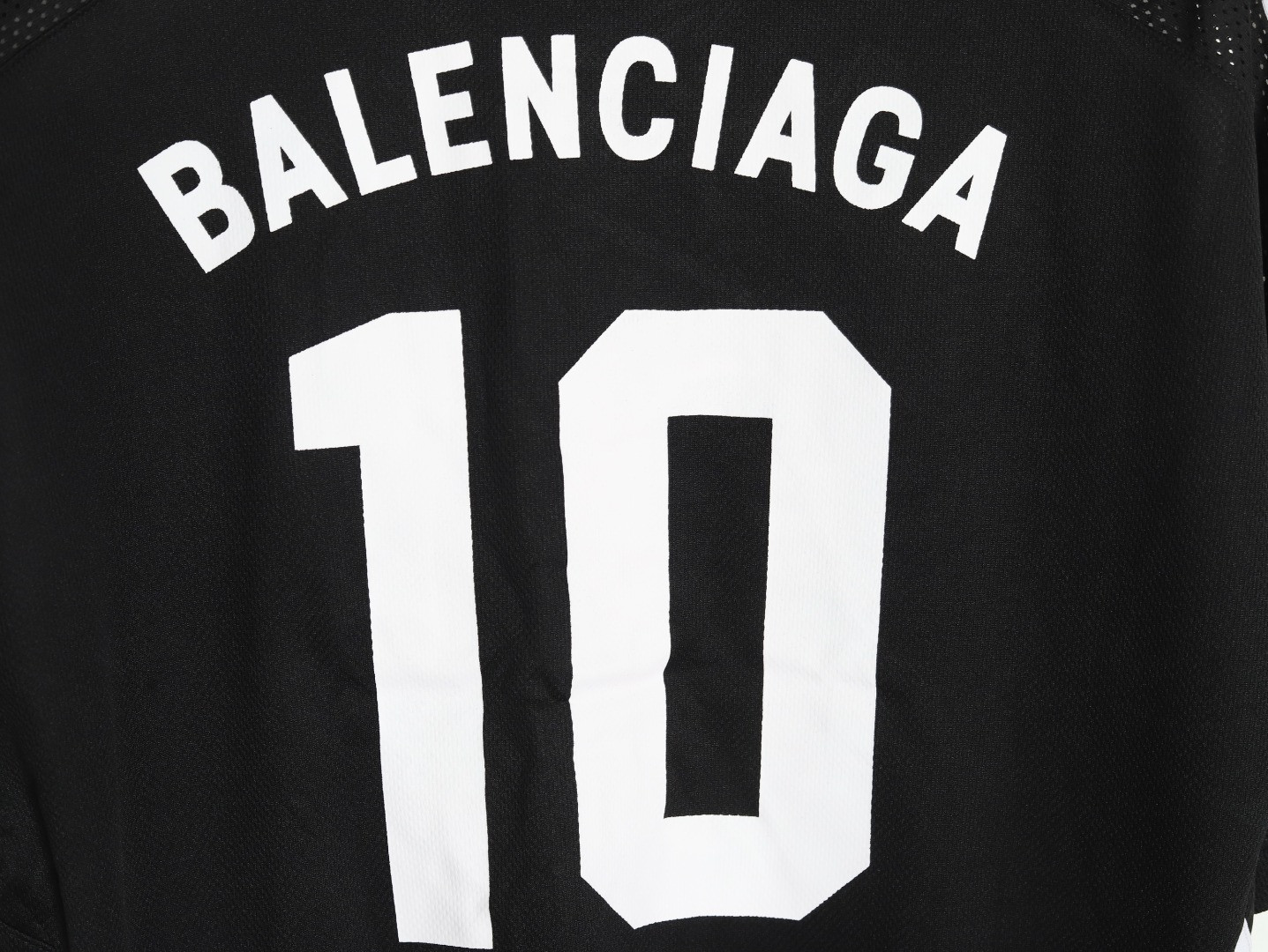 Ba*len*cia*ga short-sleeved t-shirt