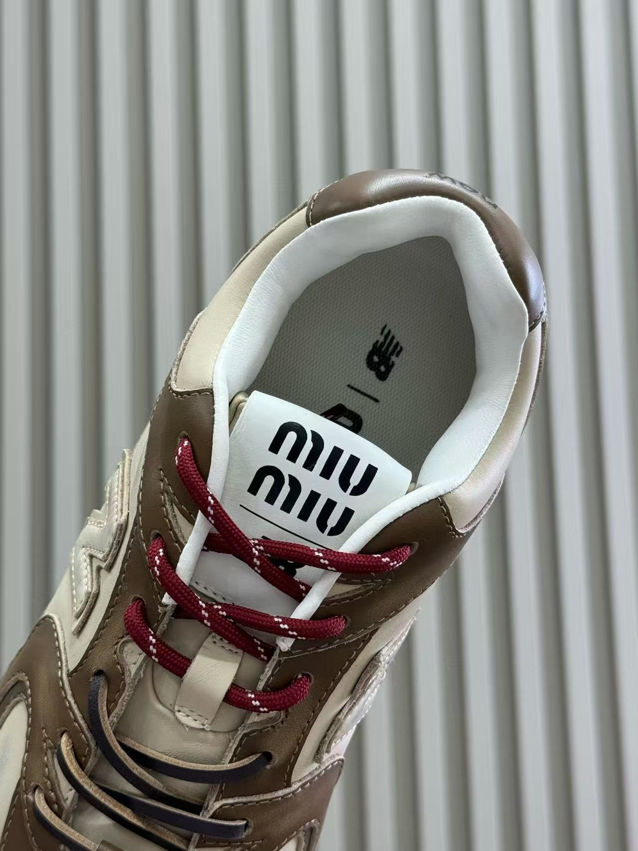 UA New Balance 530 SL Miu Miu