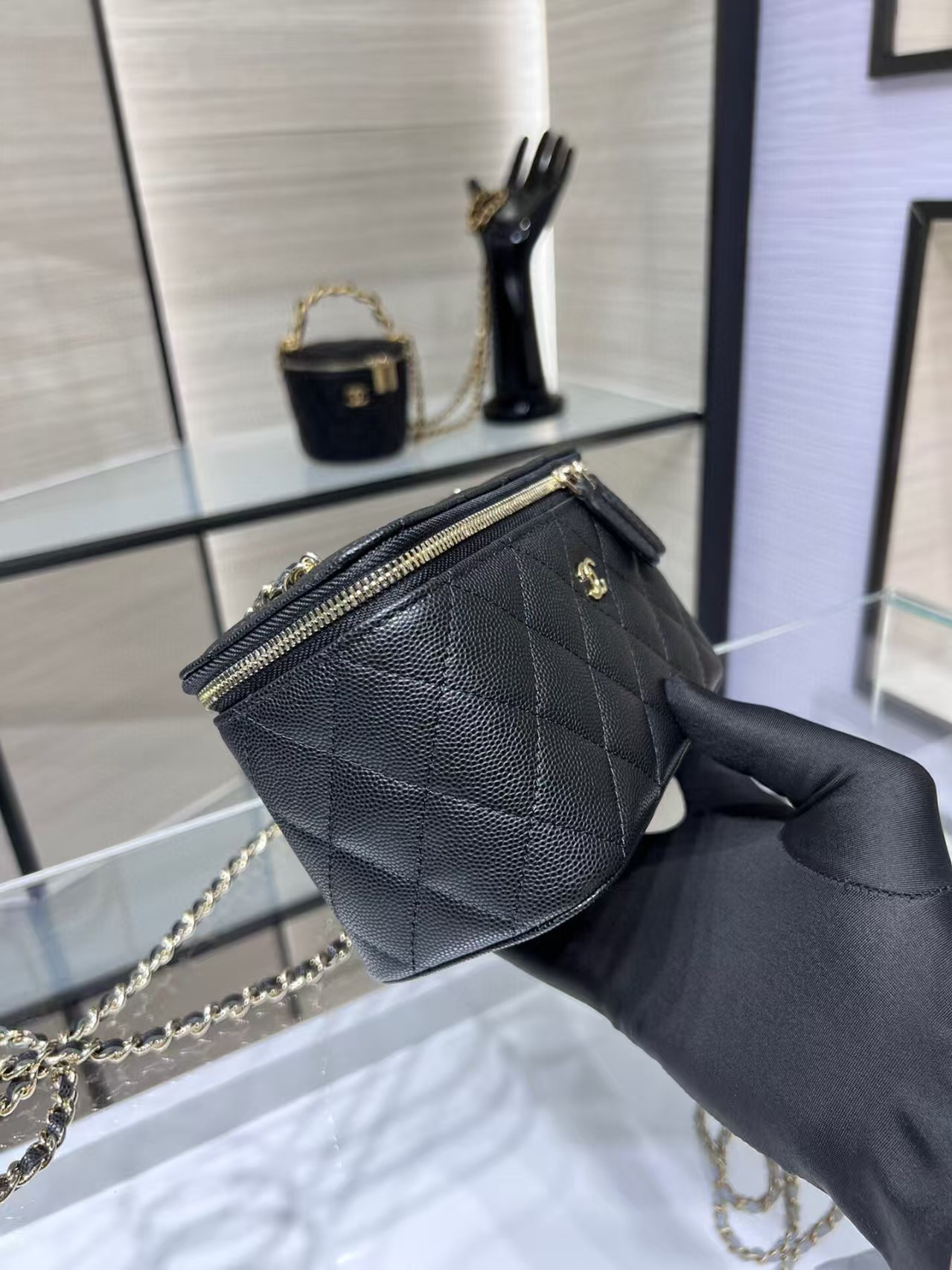 Ch*el clutch with chain 10x16x8cm