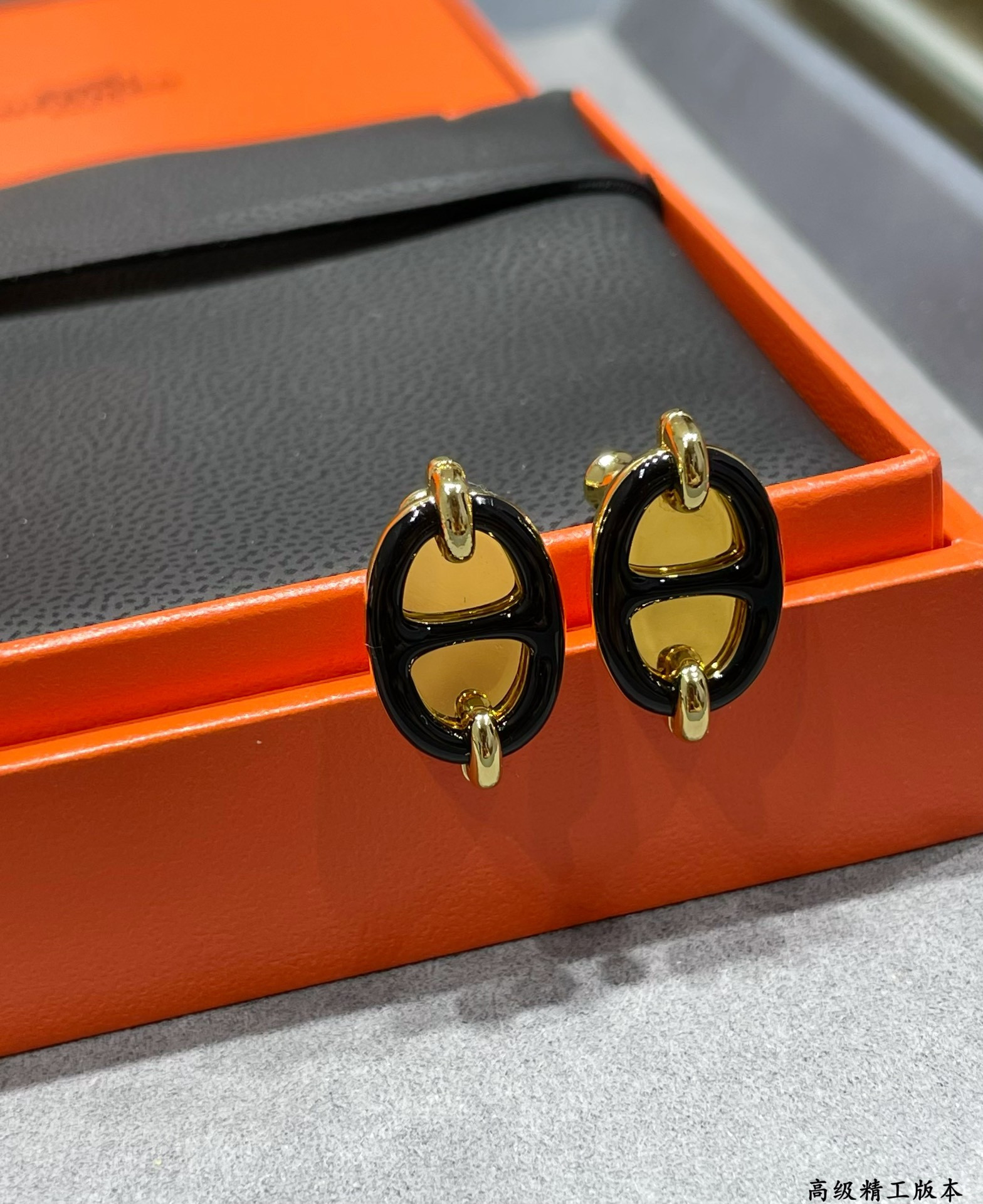 H**me5 mini maillon earrings