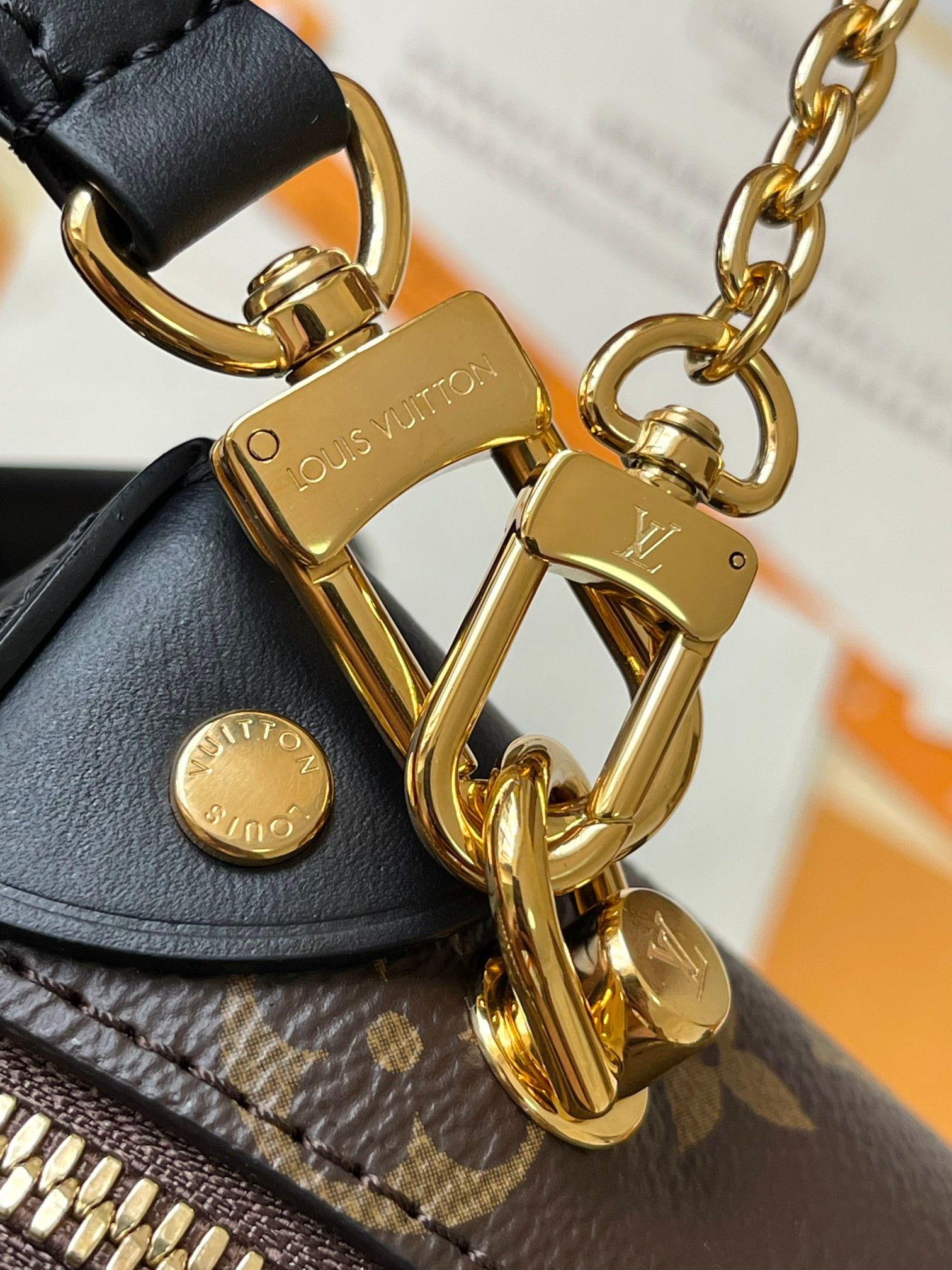 LV Petite Malle Souple M45571 20x14x7.5CM