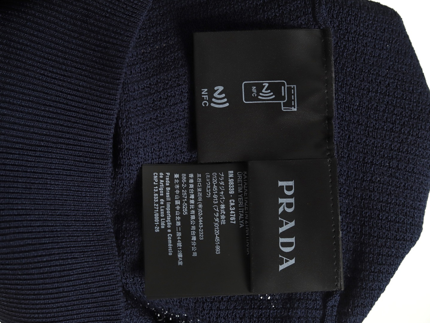 Pra*a prd knitting short-sleeved