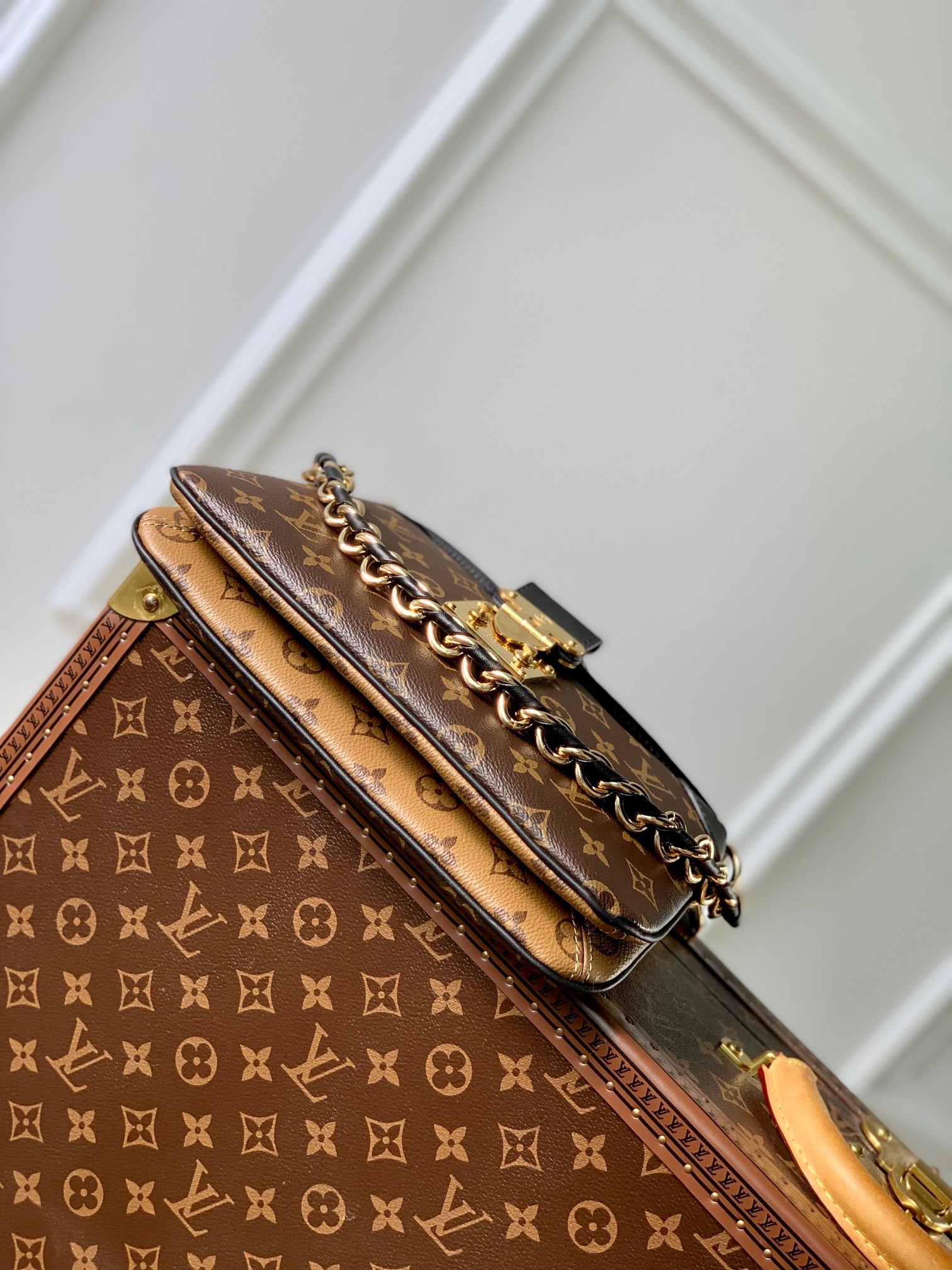 LV Twinny M46659