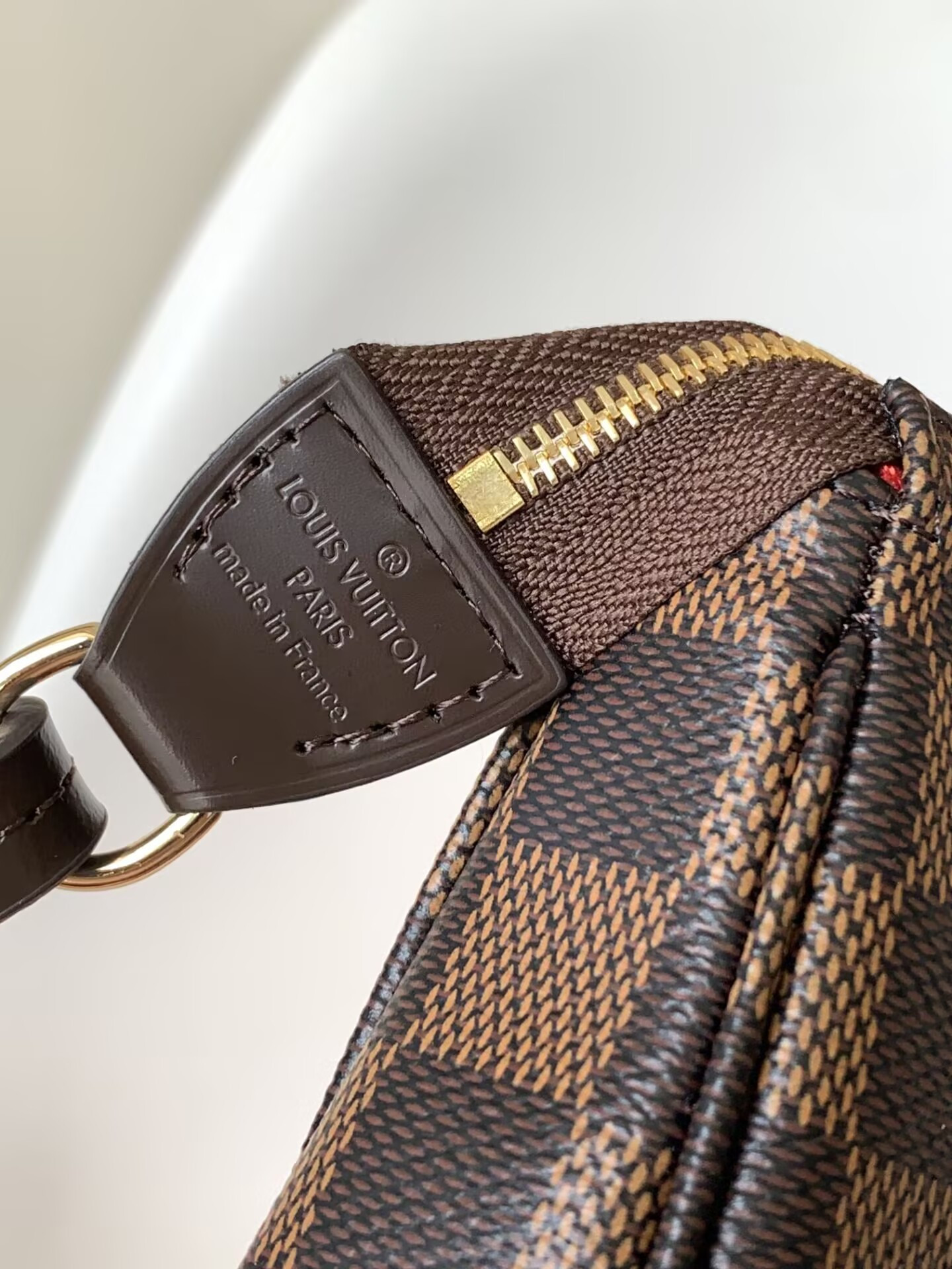 LV Coated Pochette N41206 21x12.5x4cm