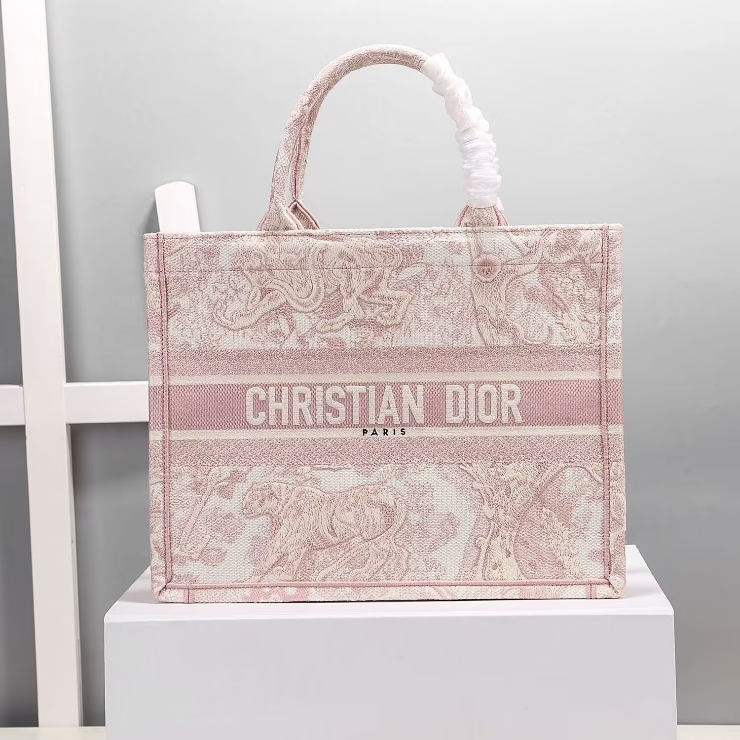 D*or tote 36 x 18 x 28cm