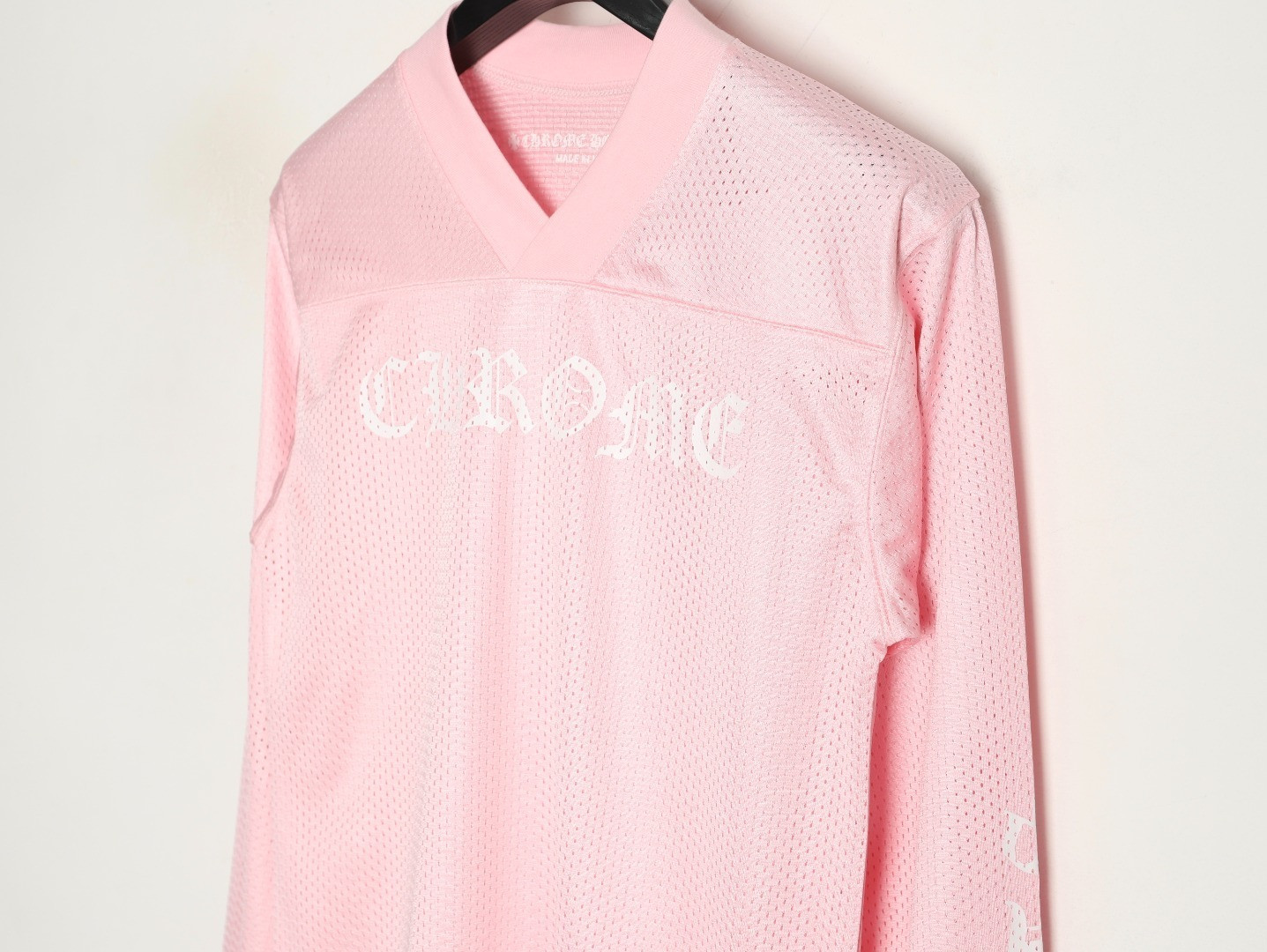 Ch**me He**ts 25fw long-sleeved t-shirt