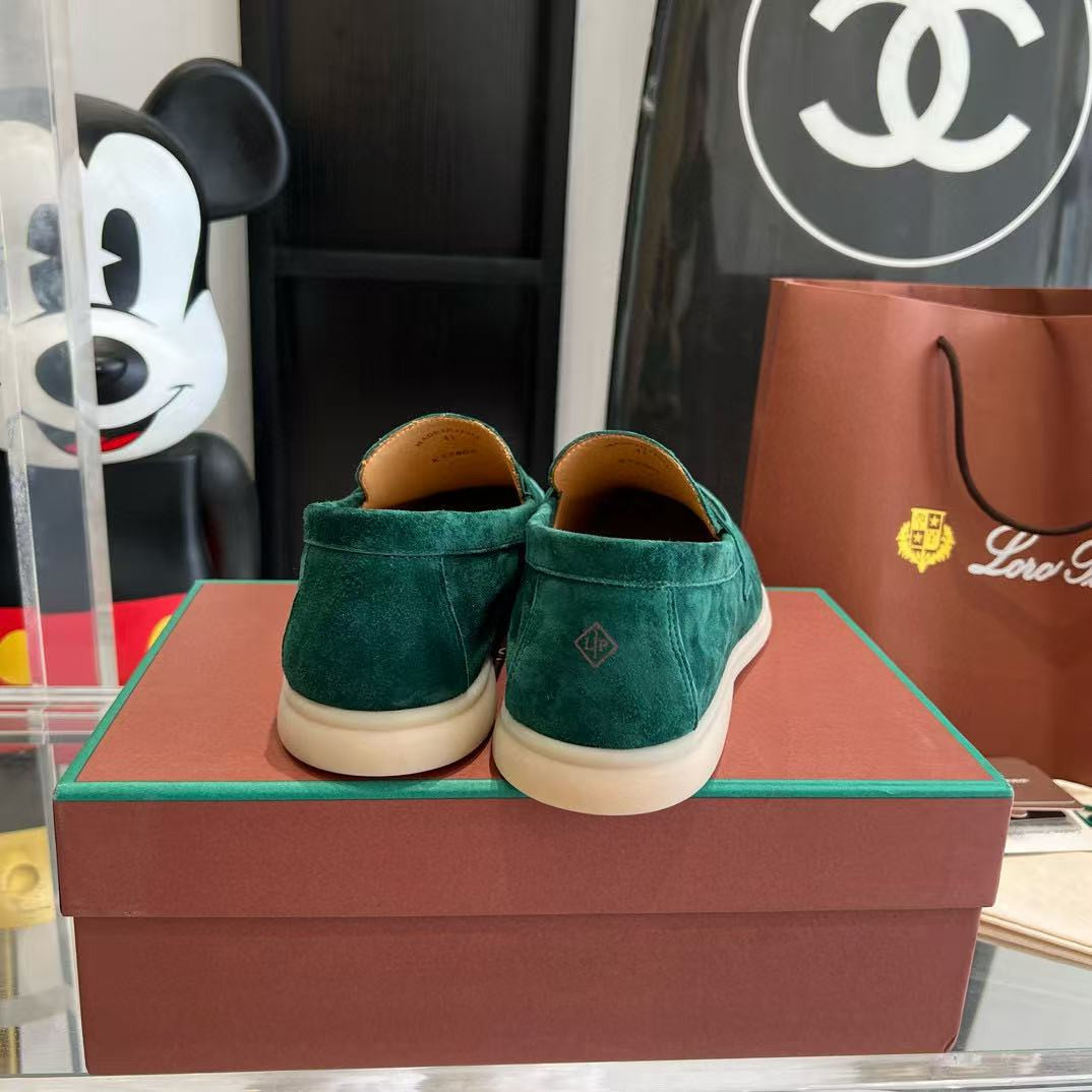 ua L**o p*ana summer charms walk loafers