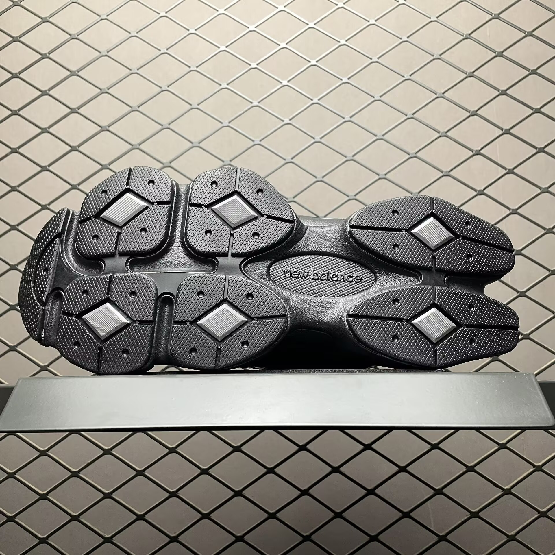 UA New Balance 9060 Sea Stone Black