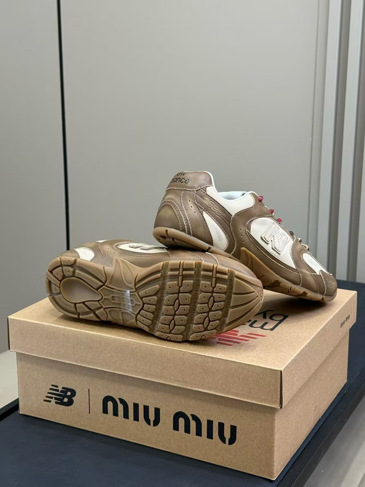 UA New Balance 530 SL Miu Miu