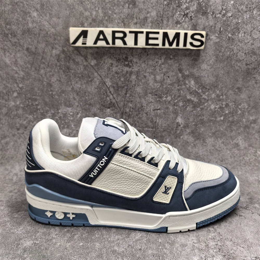 UA LV Trainer Sneaker