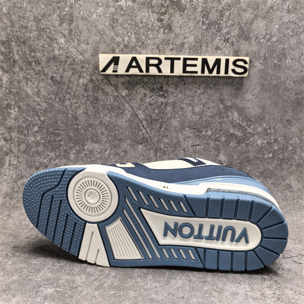 UA LV Trainer Sneaker