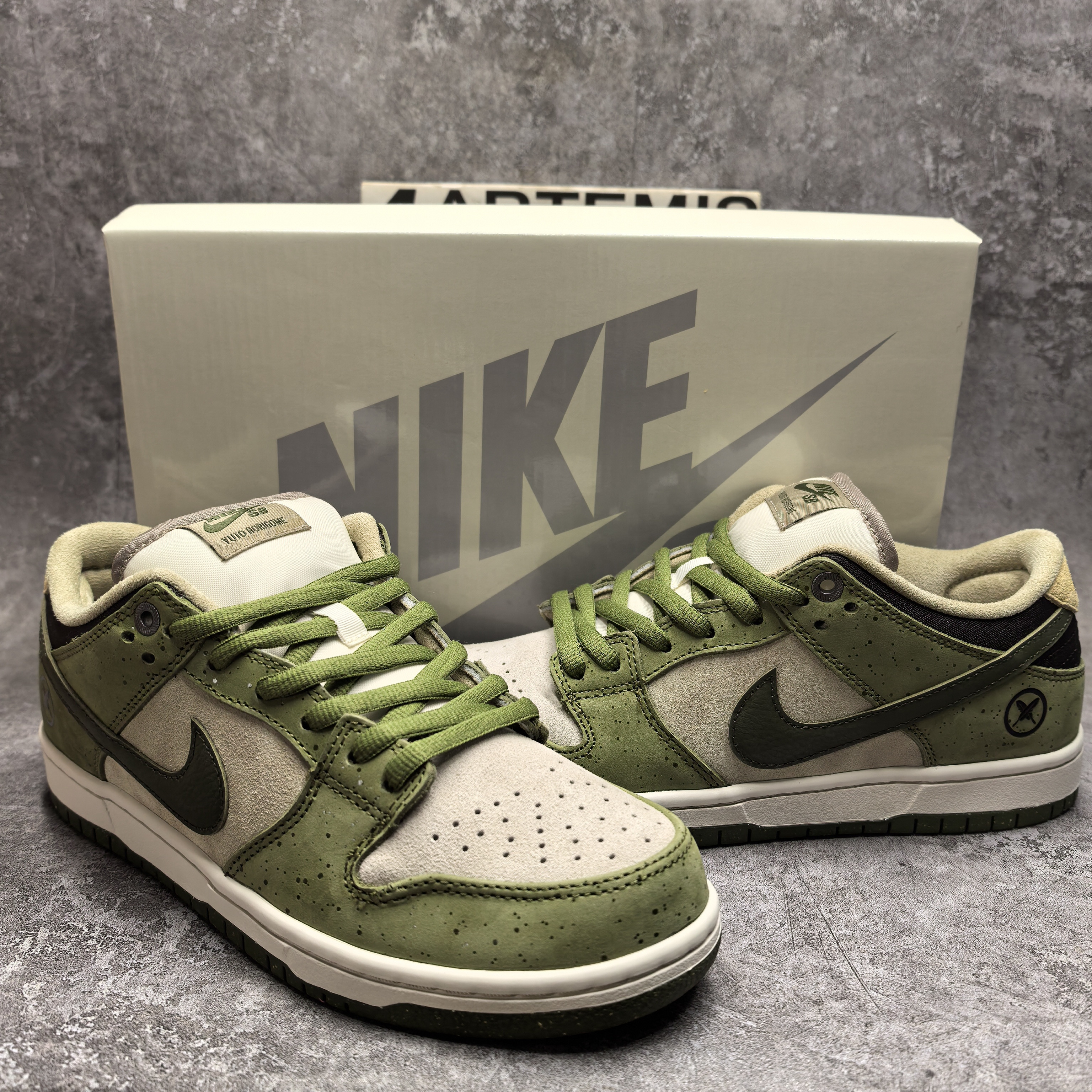 UA Nike SB Dunk Low