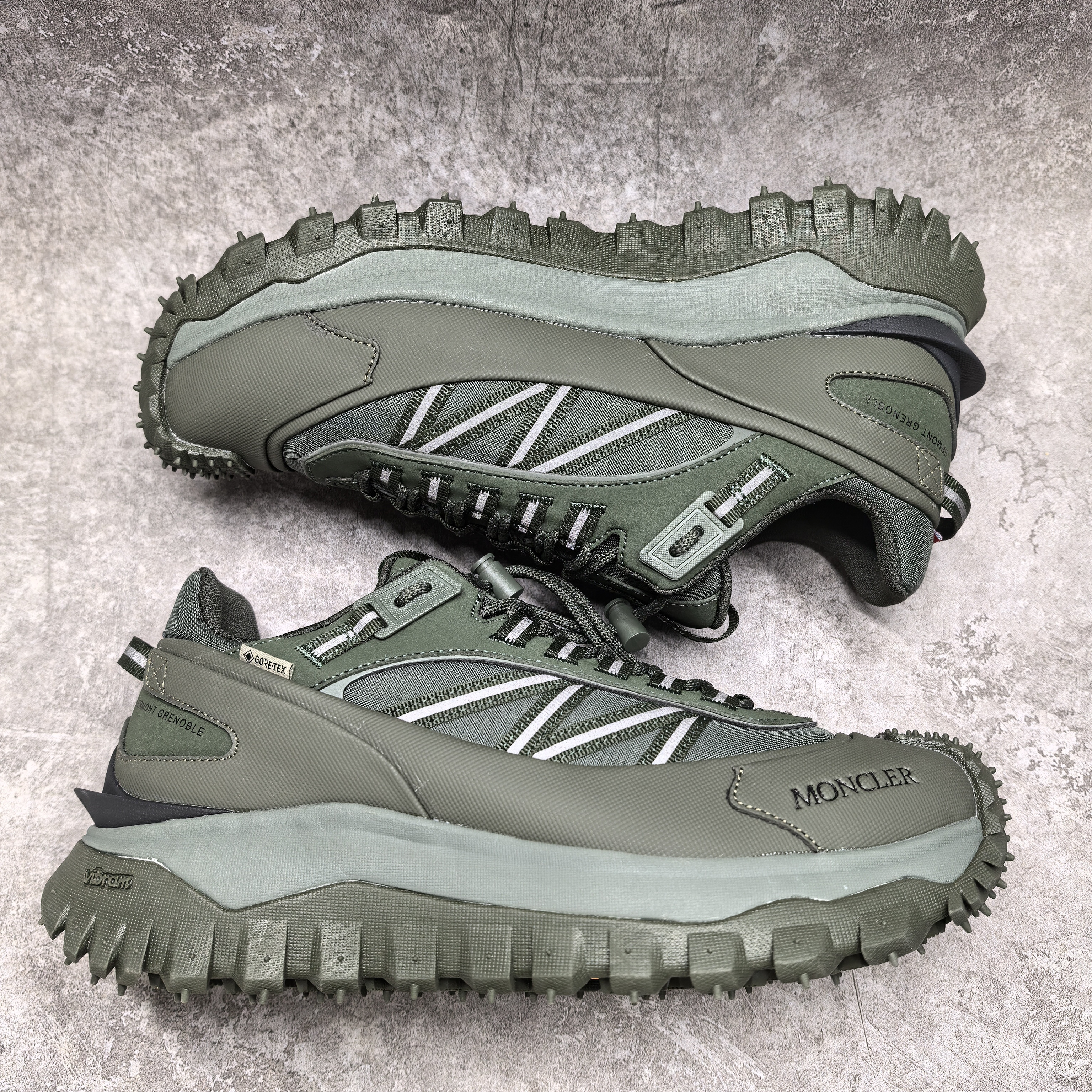 UA Moncler TRAILGRIP